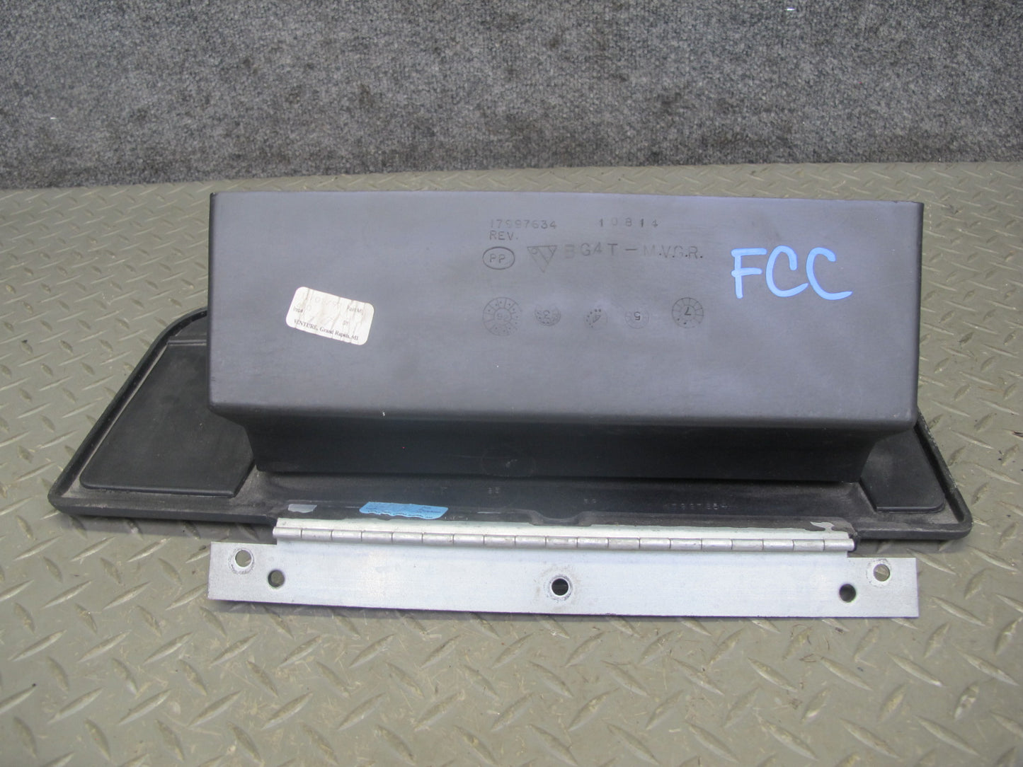 98-99 Chevrolet Camaro Z28 Glove Box Compartment Storage Door Lid Cover OEM