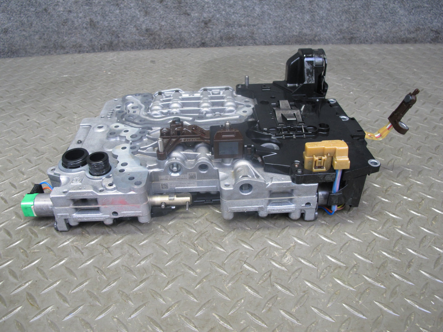 2017-2020 Maserati Levante M161 3.0L 8HP70 Transmission Valve Body Mechatronic
