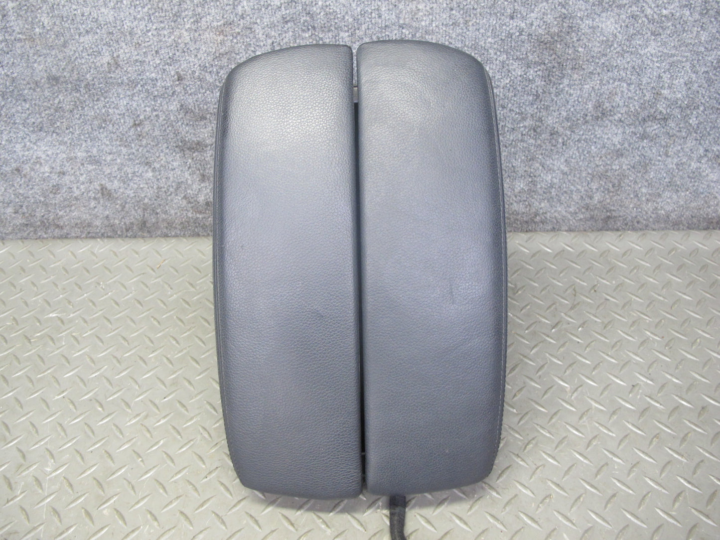 2008-2014 BMW E71 E72 X6 Center Console Leather Armrest Compartment Storage