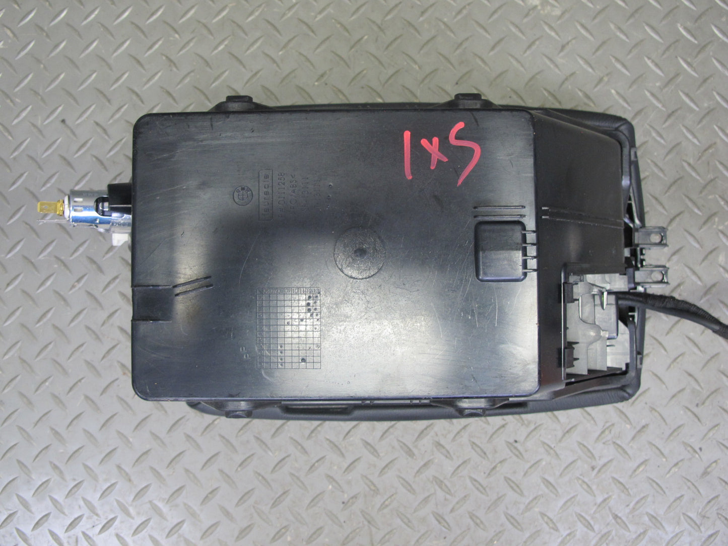 2008-2014 BMW E71 E72 X6 Center Console Leather Armrest Compartment Storage