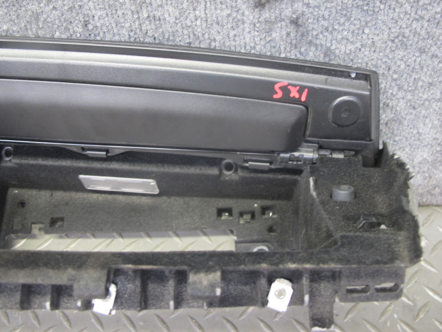 2008-2014 BMW E71 E72 X6 Dash Glove Box Storage Door Lid Cover