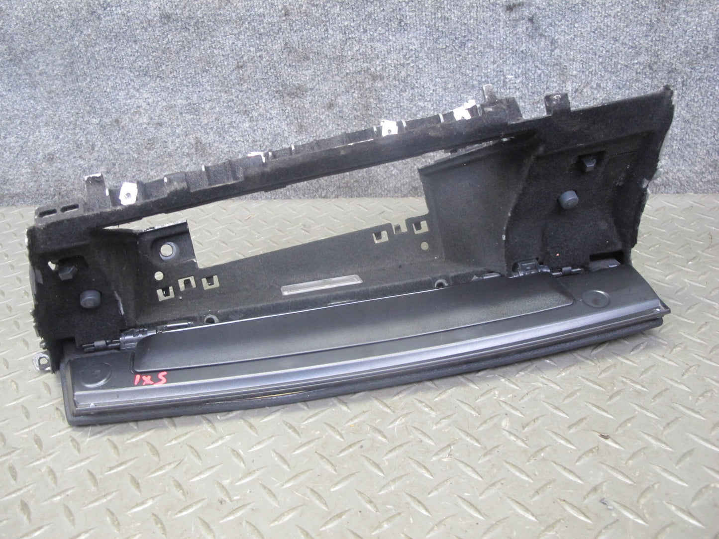 2008-2014 BMW E71 E72 X6 Dash Glove Box Storage Door Lid Cover