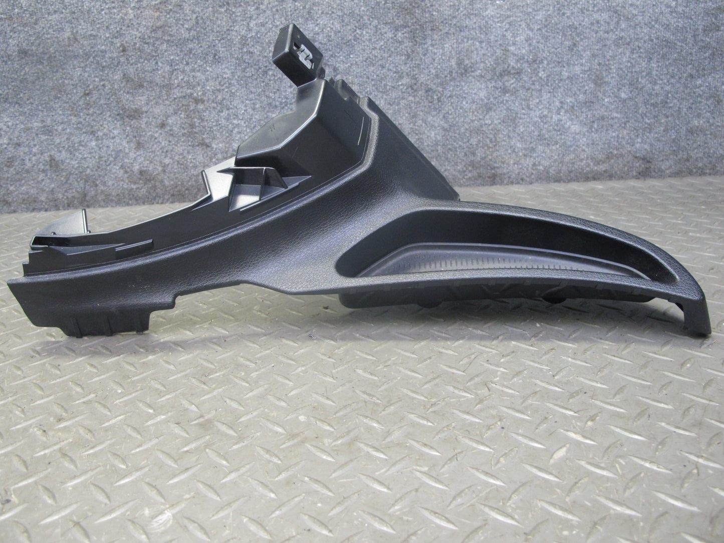2008-2014 BMW E71 E72 X6 Rear Left & Right Lower C Pillar Storage Trim Panel Set