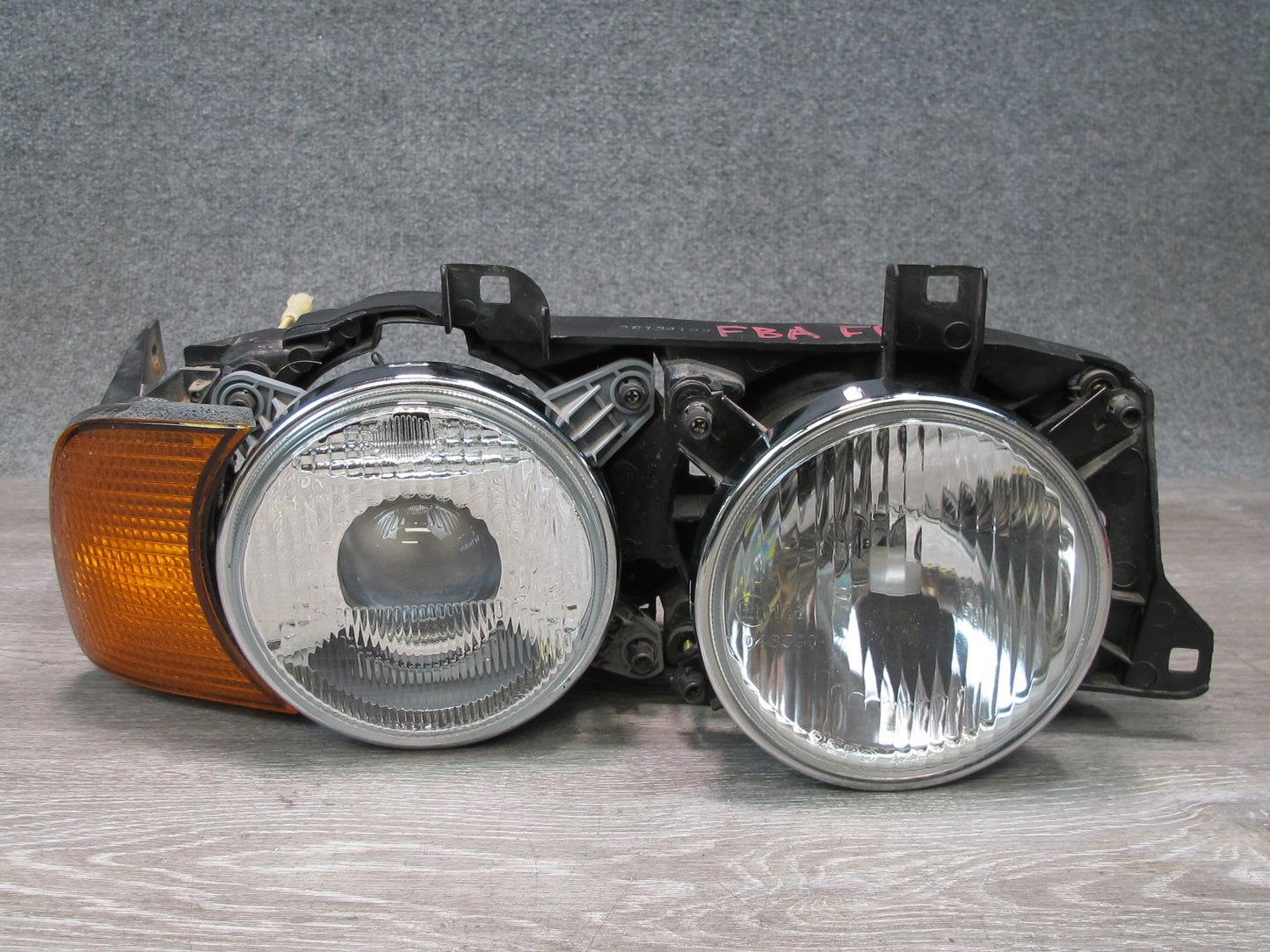 94-95 BMW E34 5-SERIES Front Right Depo Headlight Lamp w Turn Signal Assembly