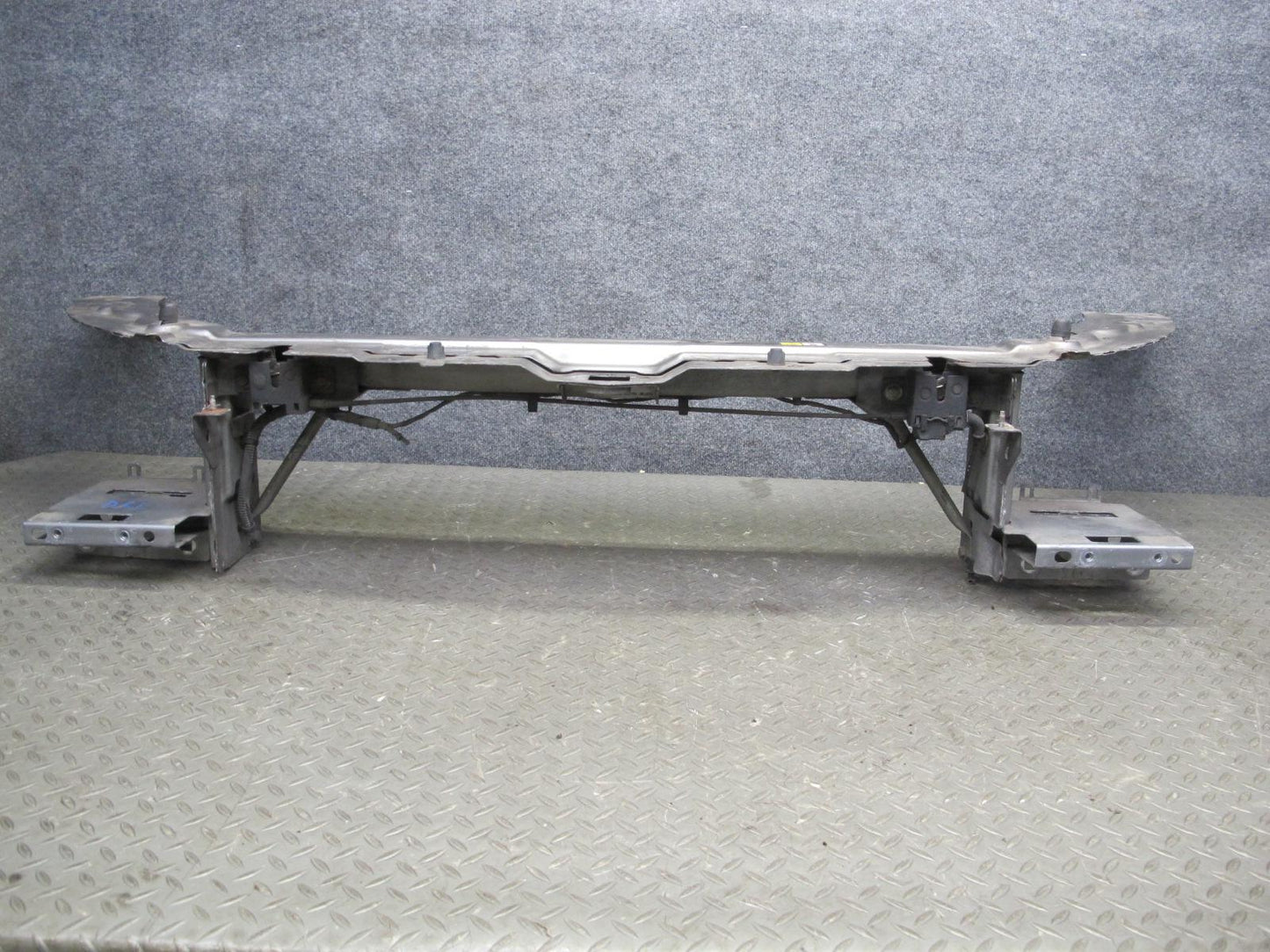2012-2019 Range Rover Evoque L538 Radiator Upper Core Support Tie Bar