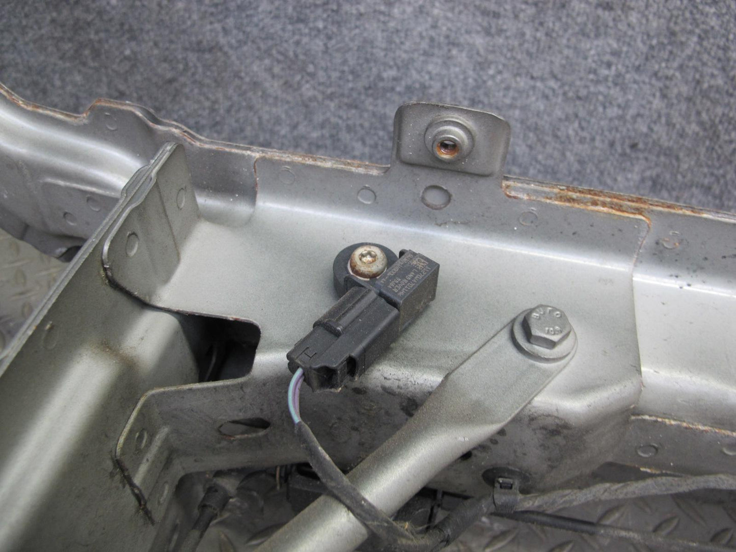 2012-2019 Range Rover Evoque L538 Radiator Upper Core Support Tie Bar