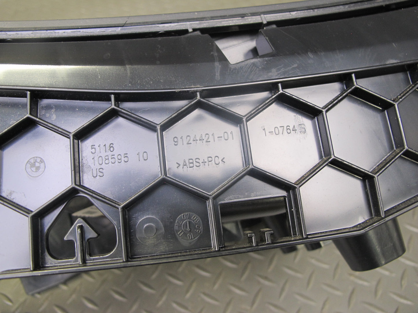2008-2014 BMW X6 E71 E72 Rear Center Console Storage Trim Cover Panel