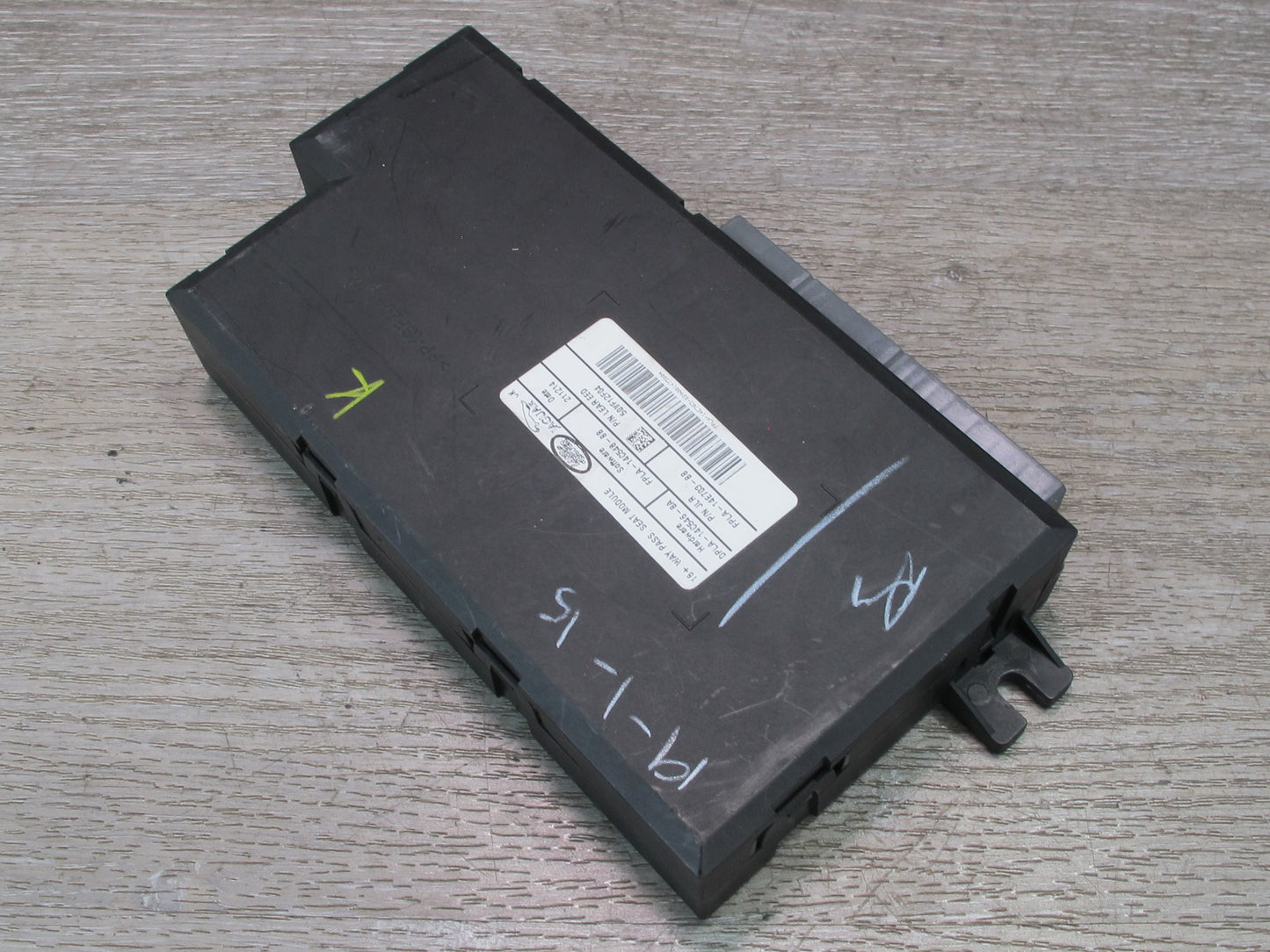 2013-2022 Land Range Rover L405 Front Right Heated Seat Control Module Set of 2