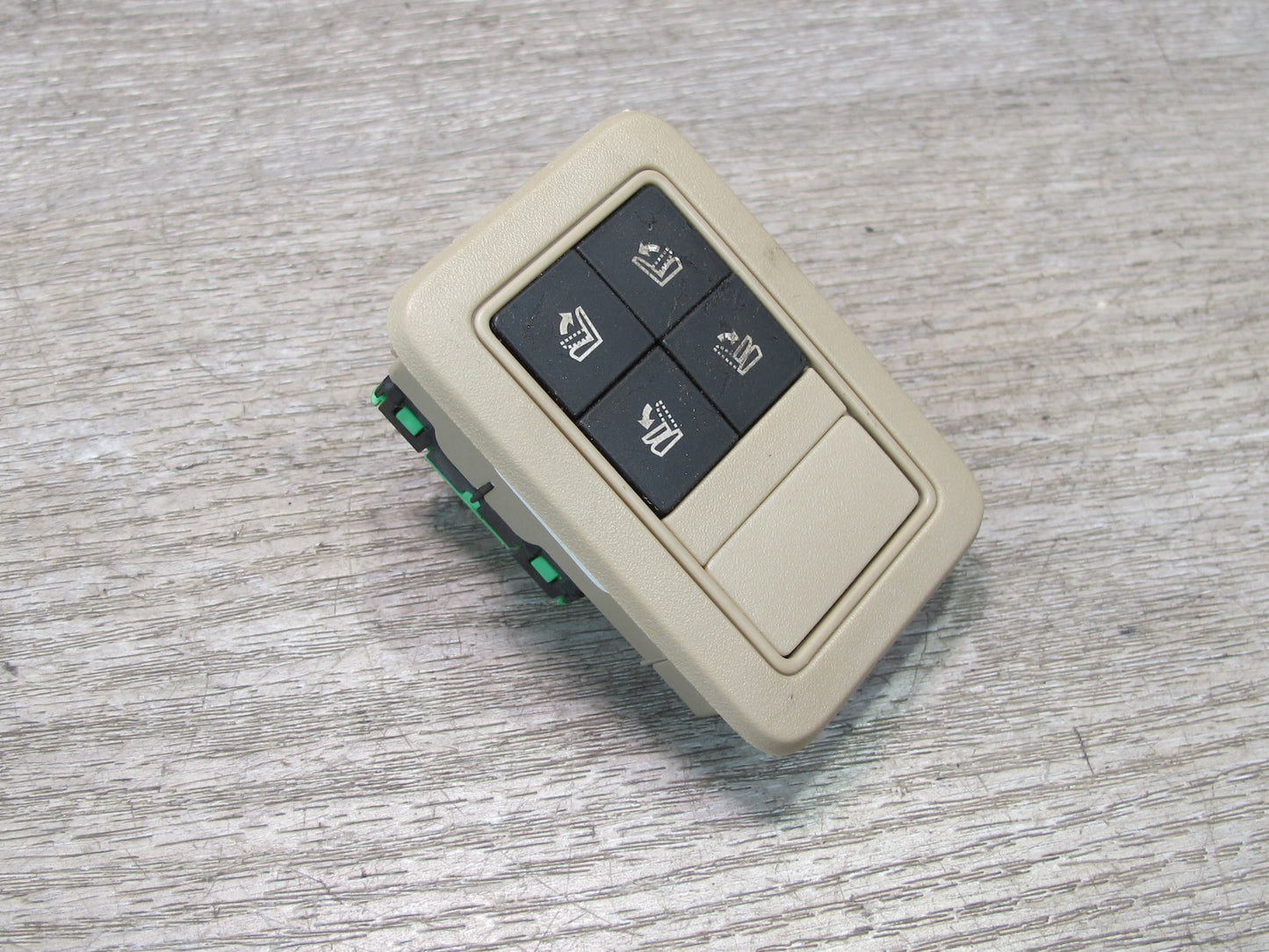 2013-2017 Land Range Rover L405 Rear Seat Fold Down Button Switch CPLA-14D340-AC