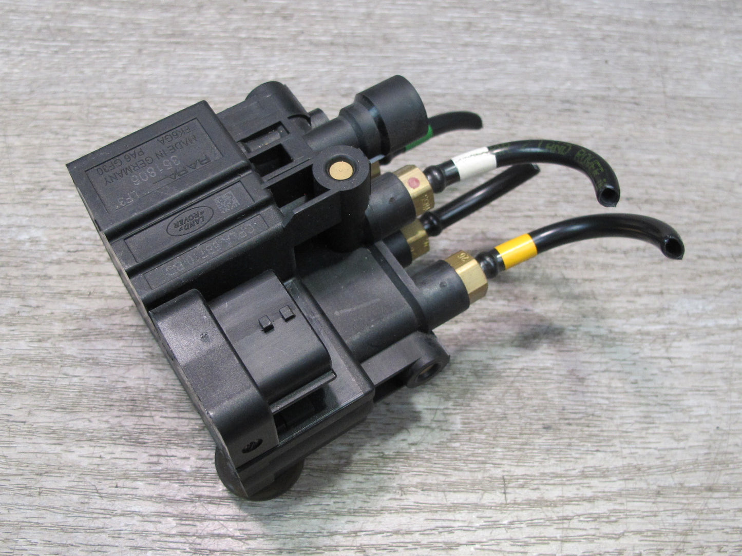 2013-2022 Land Range Rover L405 Rear Suspension Air Control Valve CPLA-5B710-BC