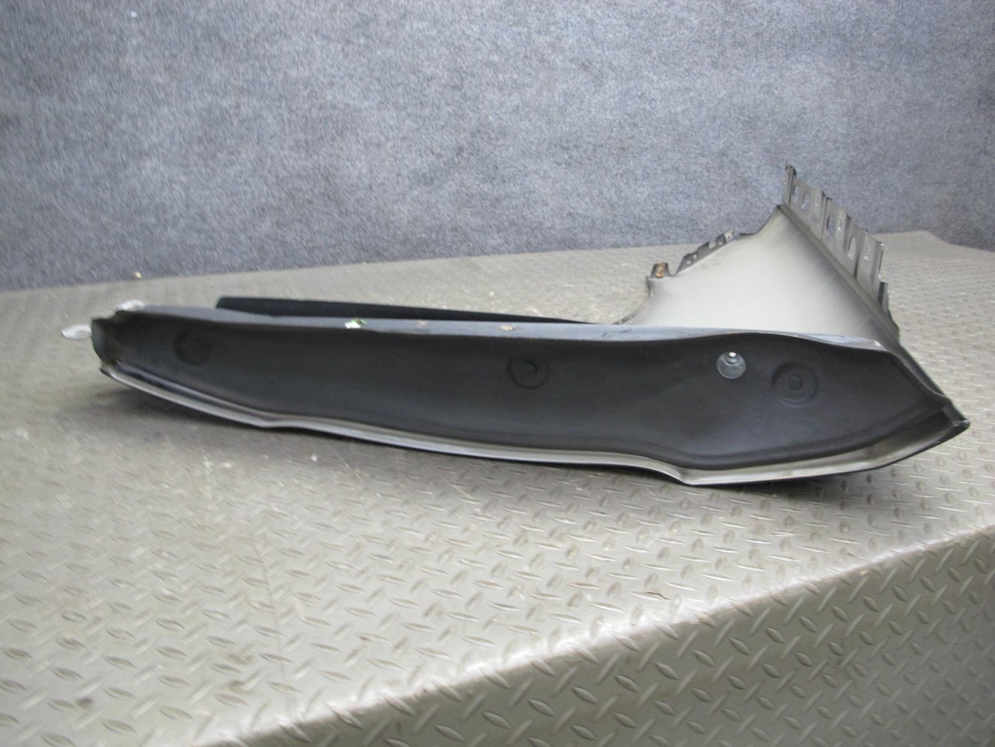12-15 Mercedes W166 Ml-class Front Right Side Fender Shell Panel Black OEM