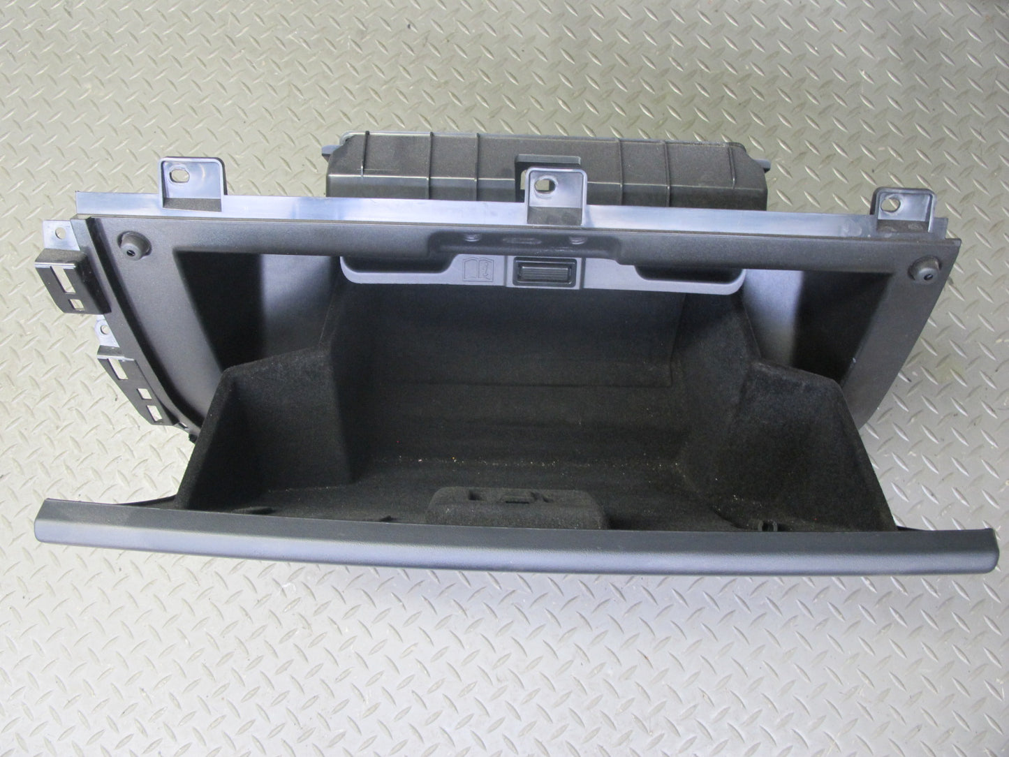 2012-2015 Range Rover Evoque L538 Dash Glove Box Compartment Storage