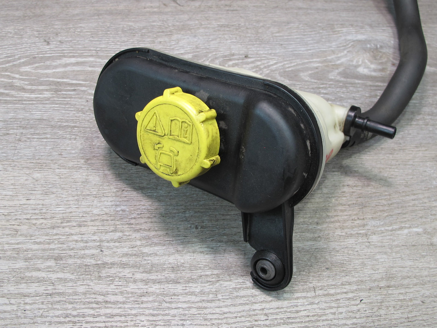 2013-2017 Land Range Rover L405 Power Steering Reservoir Tank w Hose