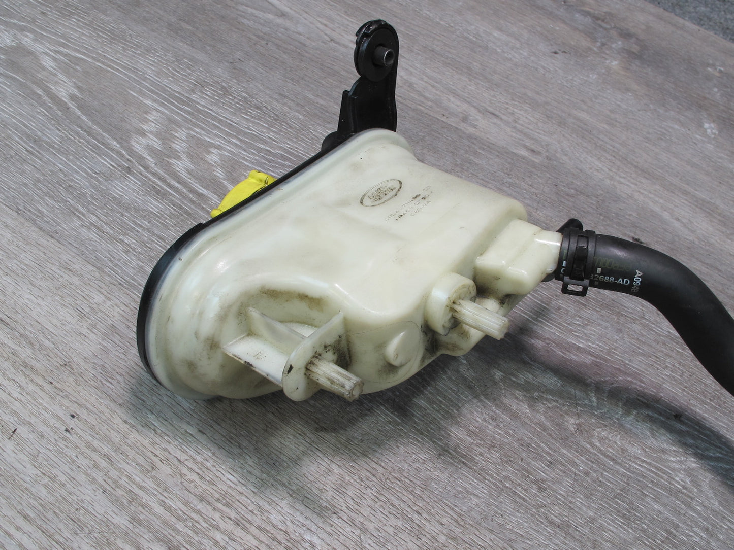 2013-2017 Land Range Rover L405 Power Steering Reservoir Tank w Hose