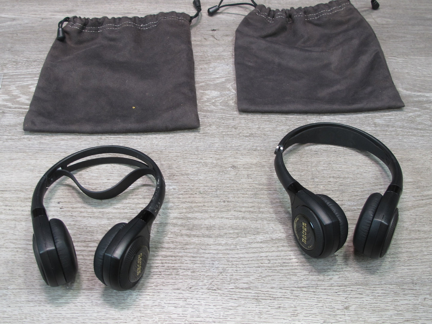 2014-2020 Land Range Rover L405 Rear Entertainment System Headphones Set of 2