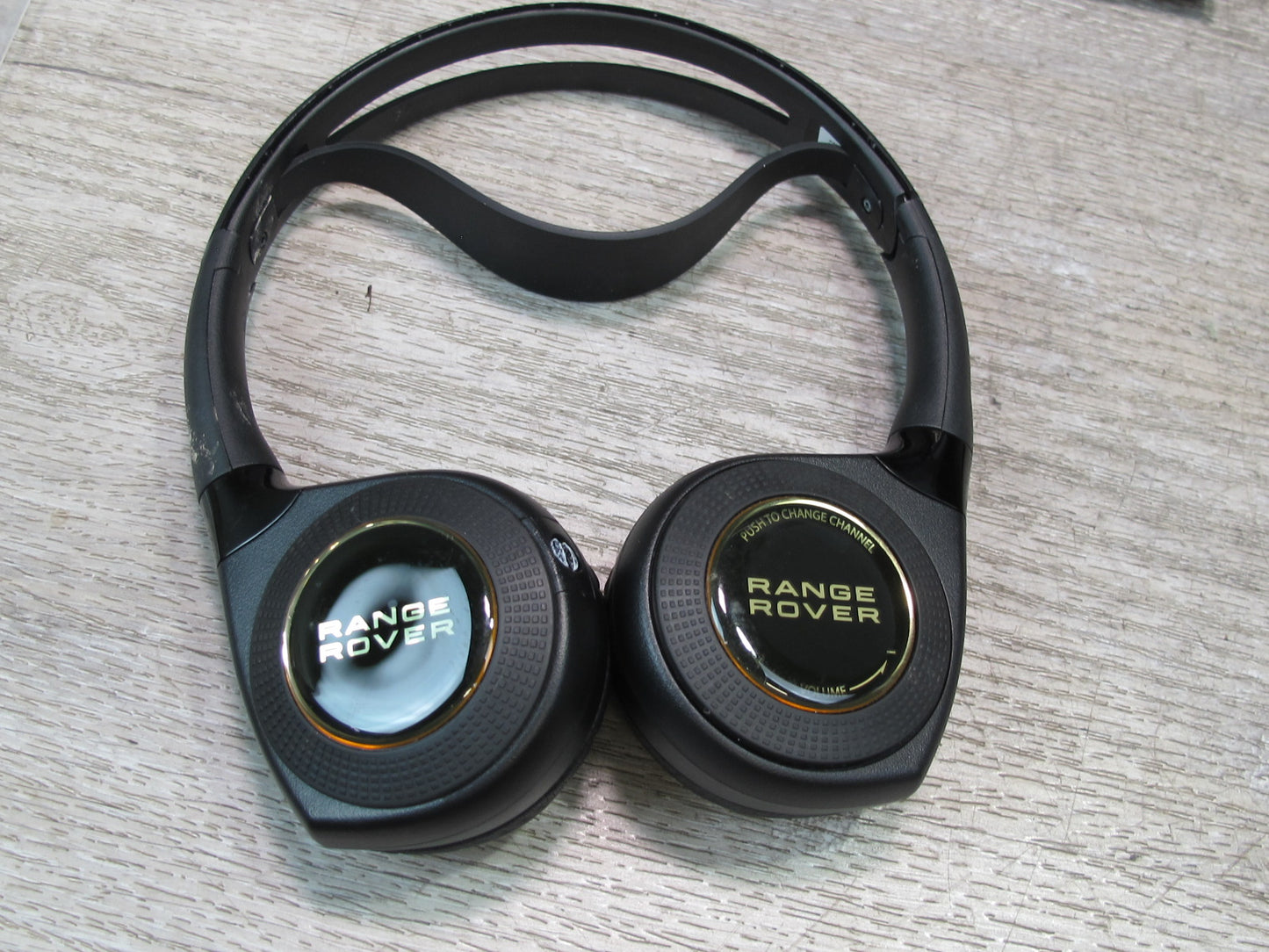 2014-2020 Land Range Rover L405 Rear Entertainment System Headphones Set of 2