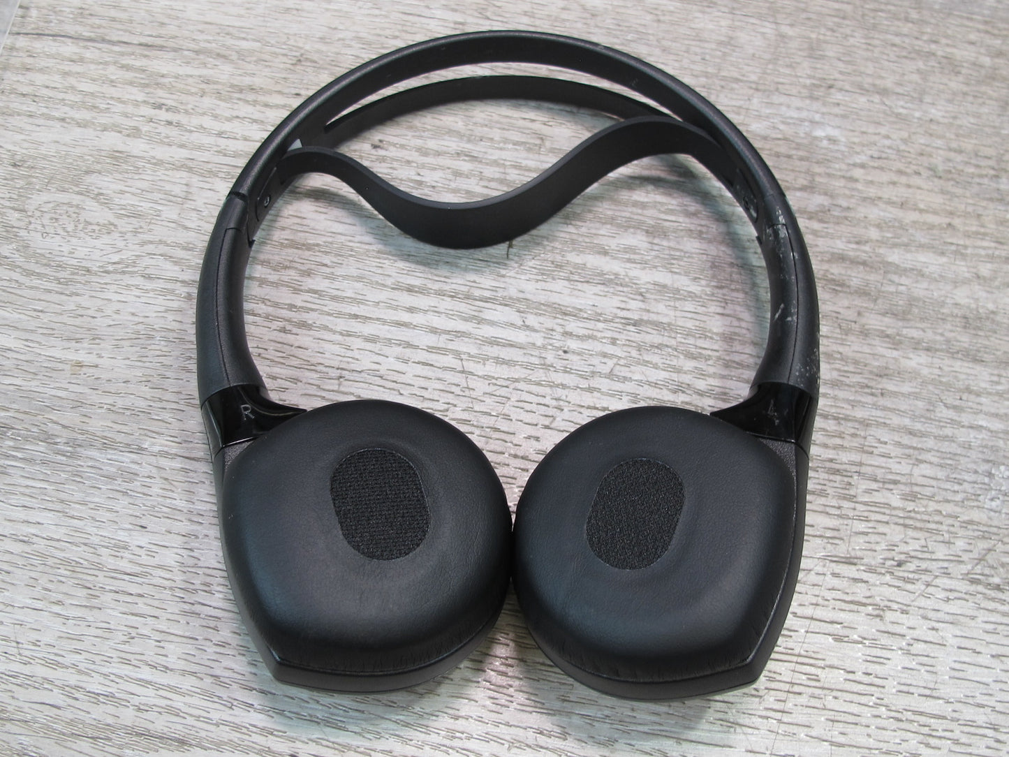 2014-2020 Land Range Rover L405 Rear Entertainment System Headphones Set of 2