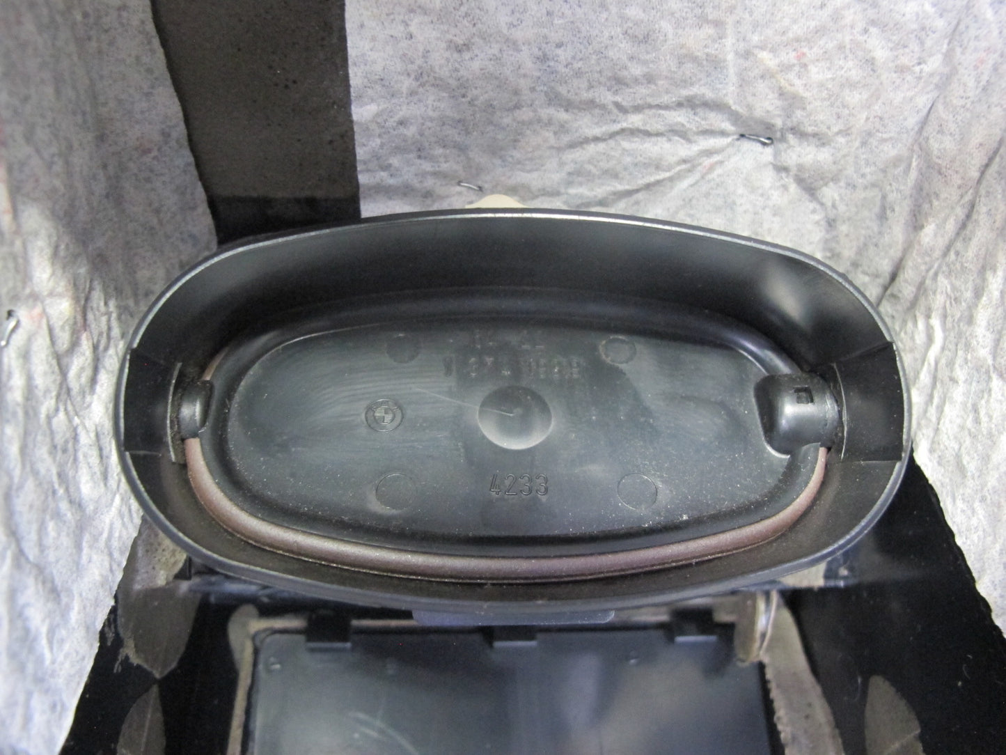 92-95 BMW E34 5-SERIES Center Console Trim Panel w Air Vent & Brake Boot OEM