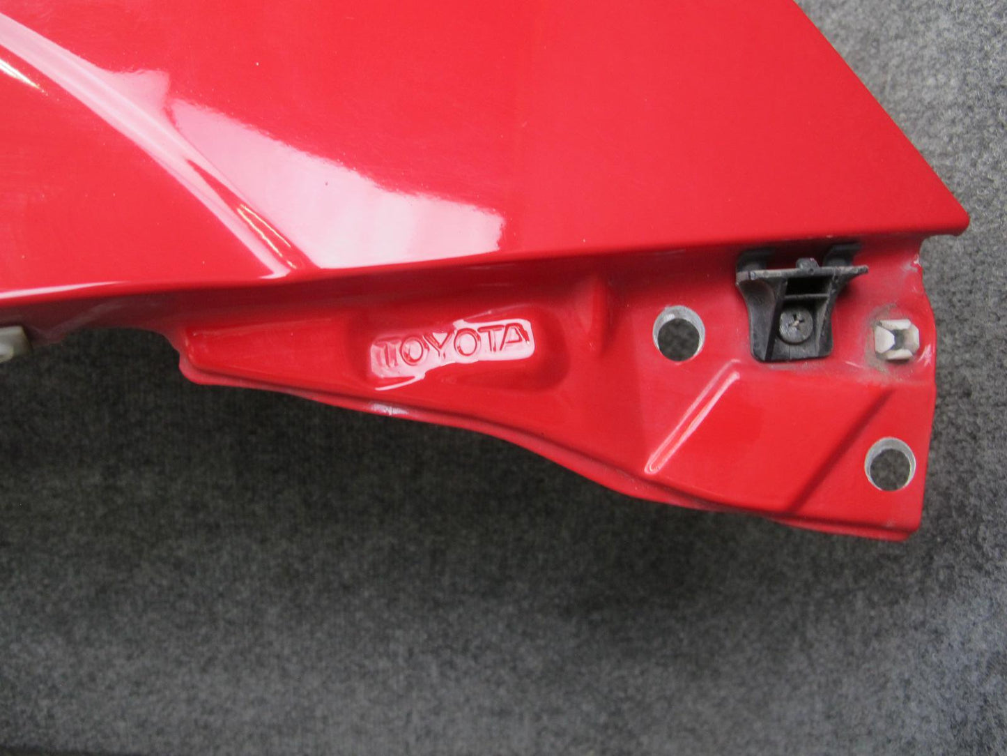 00-05 Toyota MR2 Spyder ZZW30L Rear Left Quarter Shell Cover Panel OEM