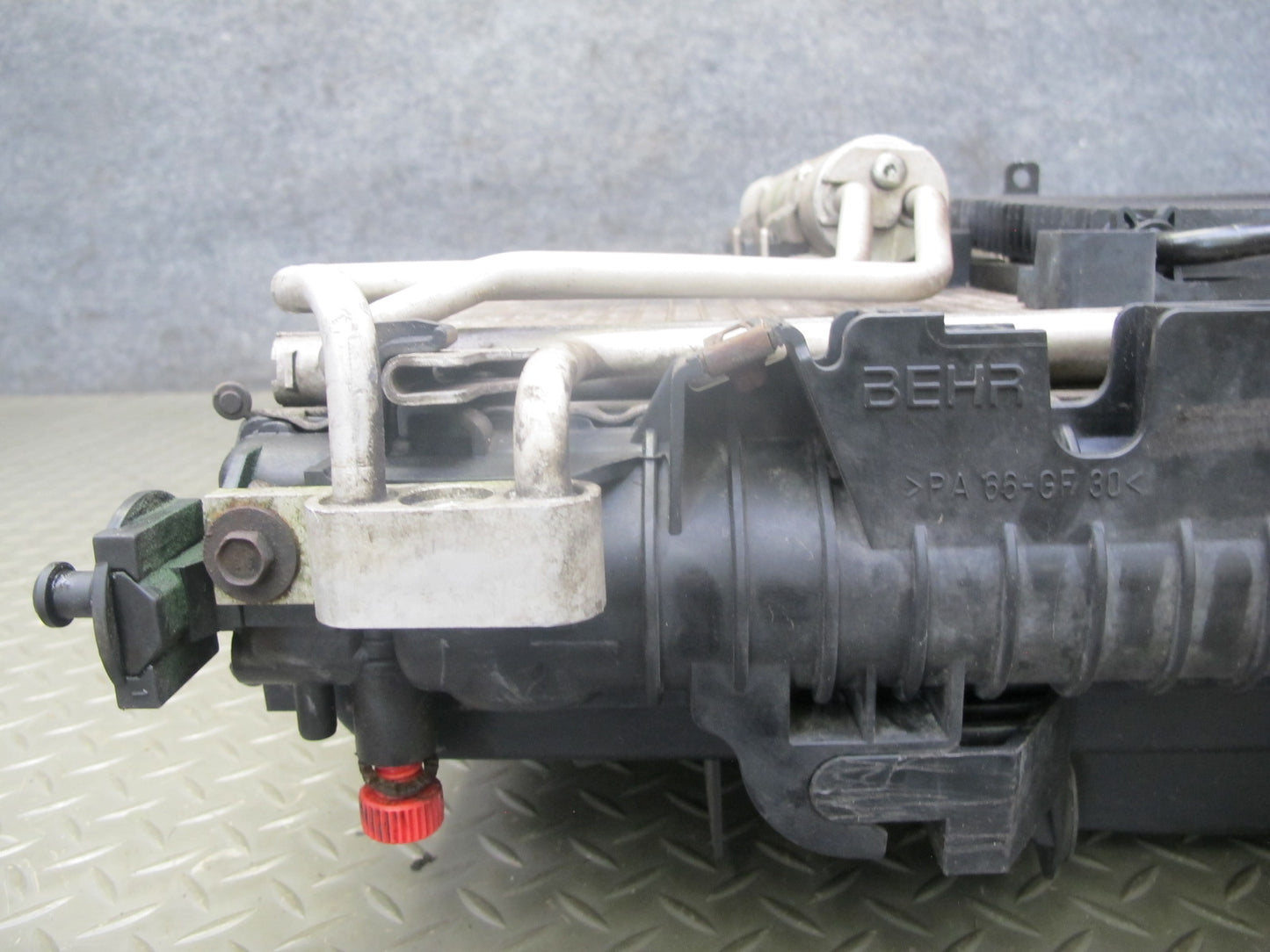 07-11 Mercedes W164 ML63 AMG Engine Cooling Radiator Condenser w Fan Shroud OEM