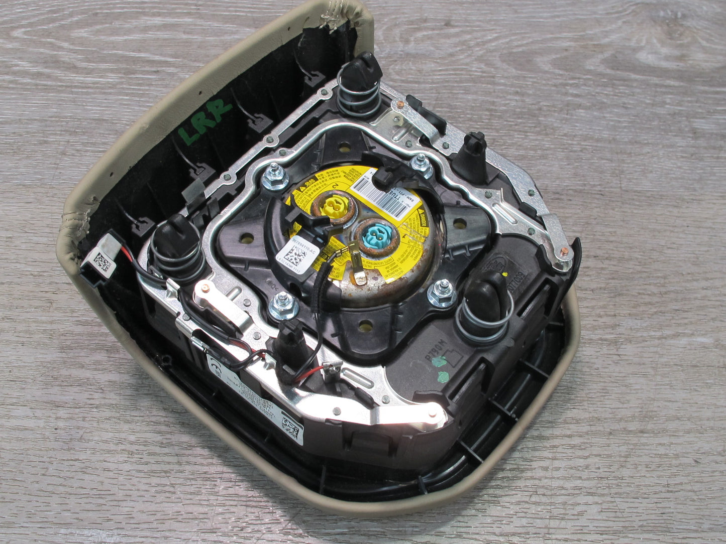 13-17 LAND RANGE ROVER L405 FRONT LEFT DRIVER SIDE STEERING WHEEL SRS AIRBAG OEM