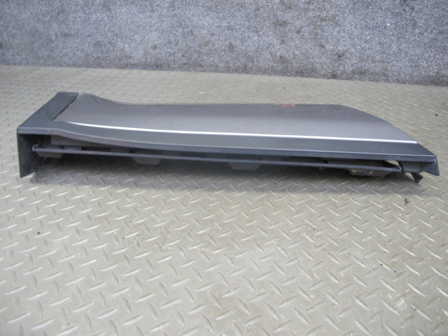 2012-2017 Range Rover Evoque L538 2DR Rear Right Quarter Lower Trim Molding