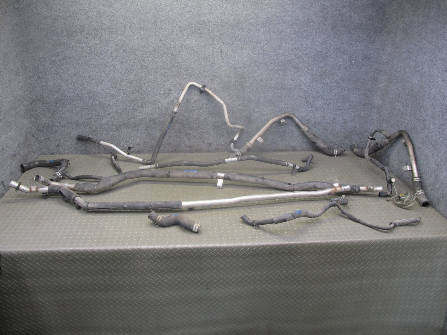 00-05 Toyota MR2 Spyder ZZW30L 1ZZFE Engine Coolant Hose Pipe Line Set OEM