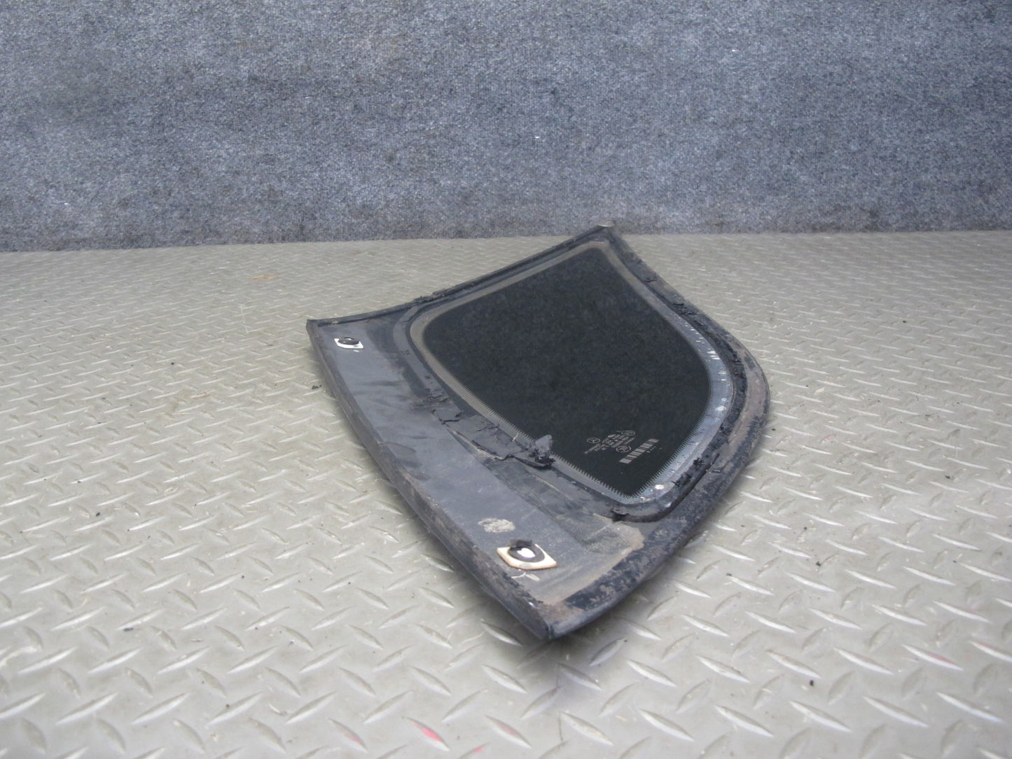 06-11 Mercedes W164 Ml-class Rear Left Quarter Window Glass OEM