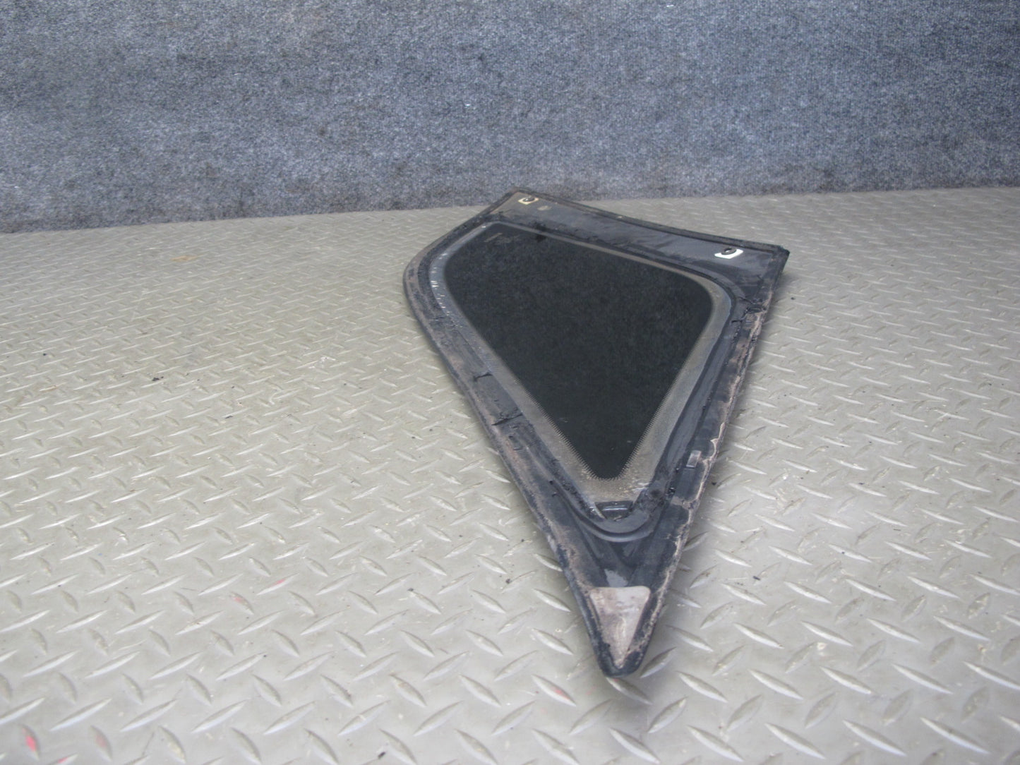 06-11 Mercedes W164 Ml-class Rear Left Quarter Window Glass OEM