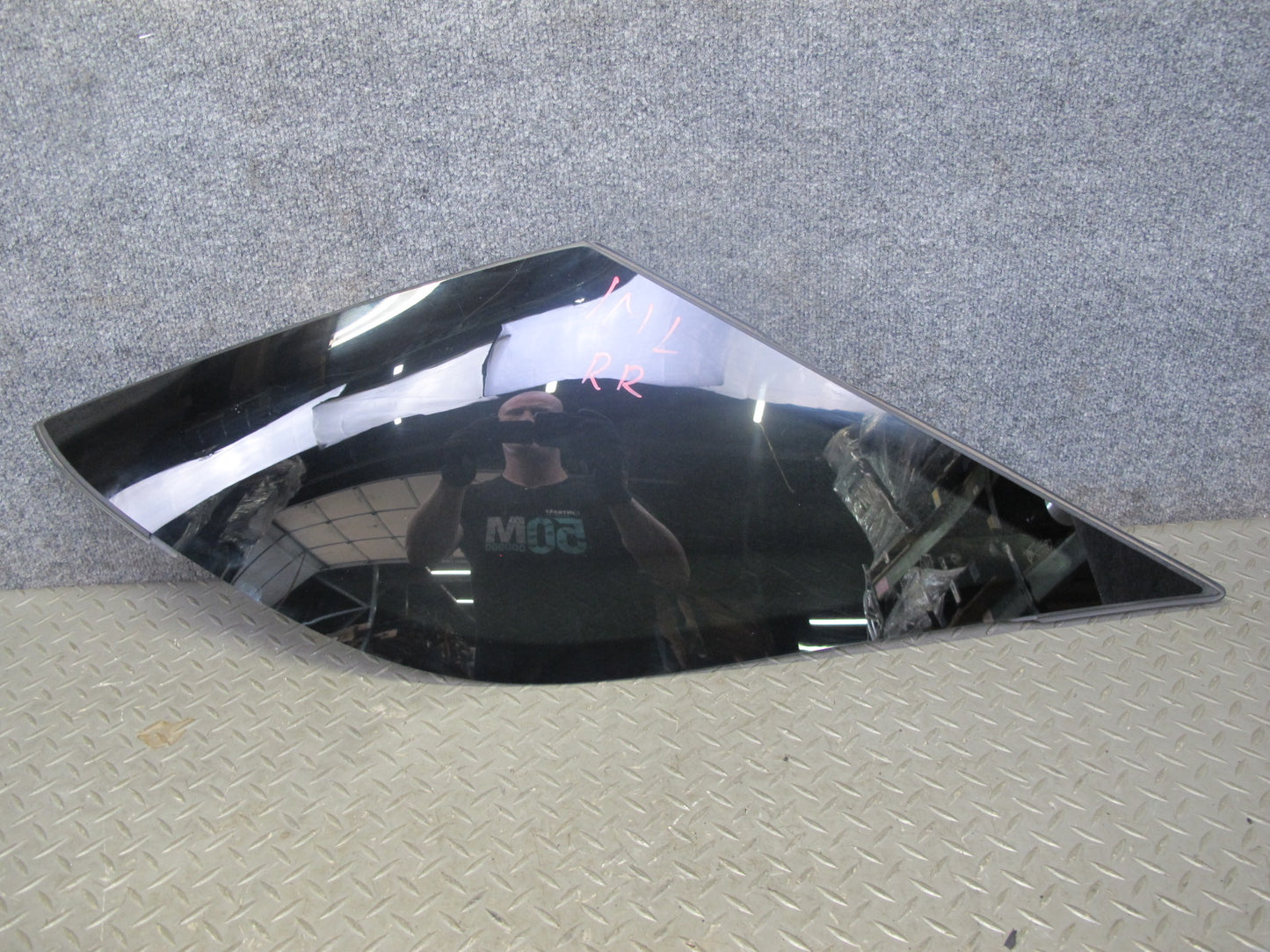 12-18 Mercedes W166 GLE Ml-class Rear Right Quarter Window Glass OEM