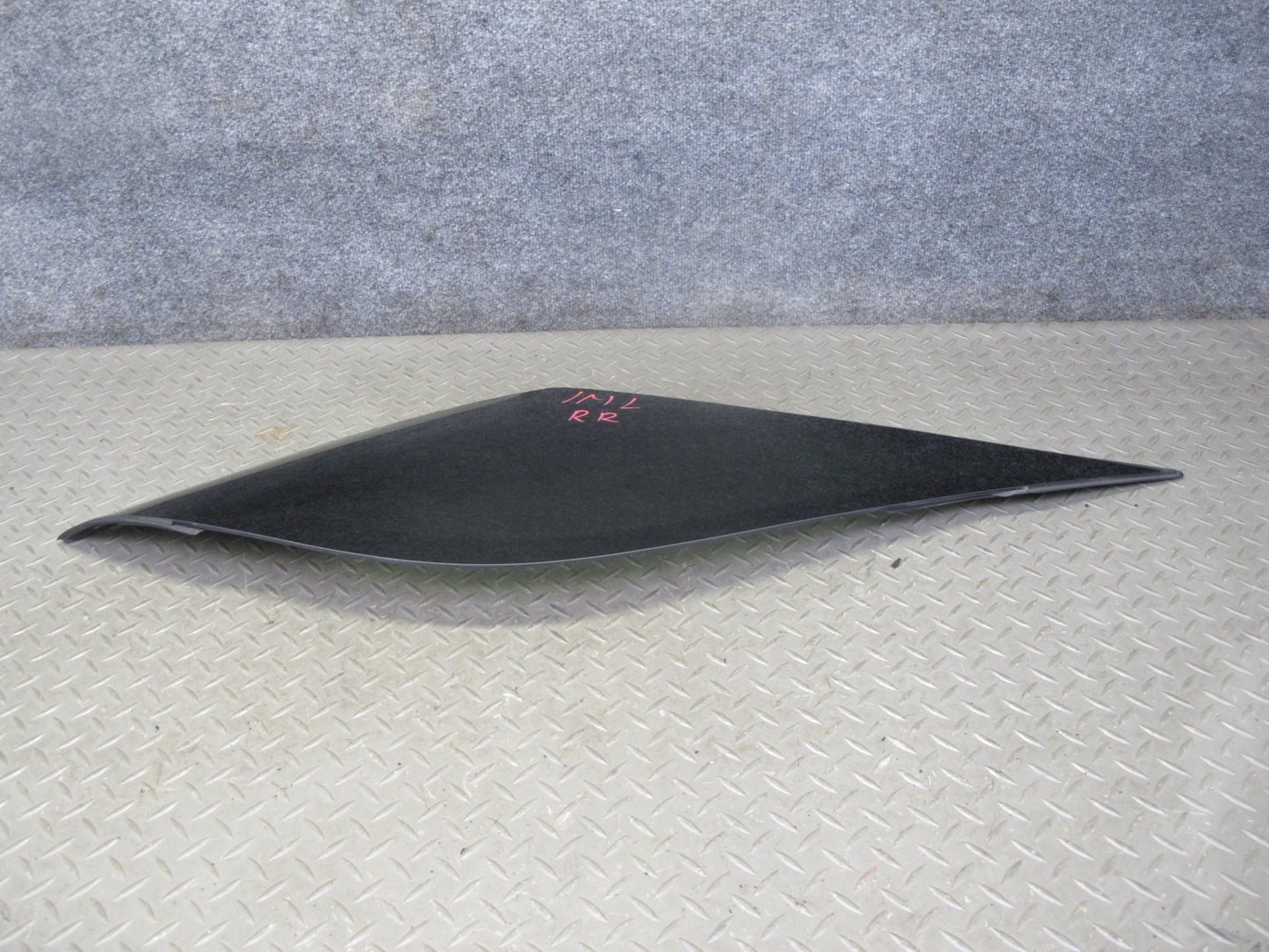 12-18 Mercedes W166 GLE Ml-class Rear Right Quarter Window Glass OEM