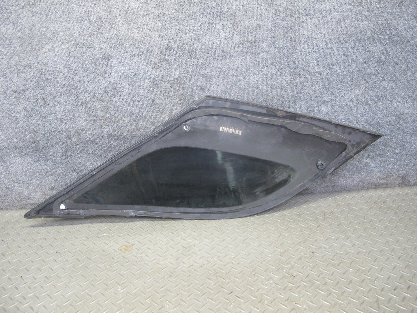 12-18 Mercedes W166 GLE Ml-class Rear Right Quarter Window Glass OEM