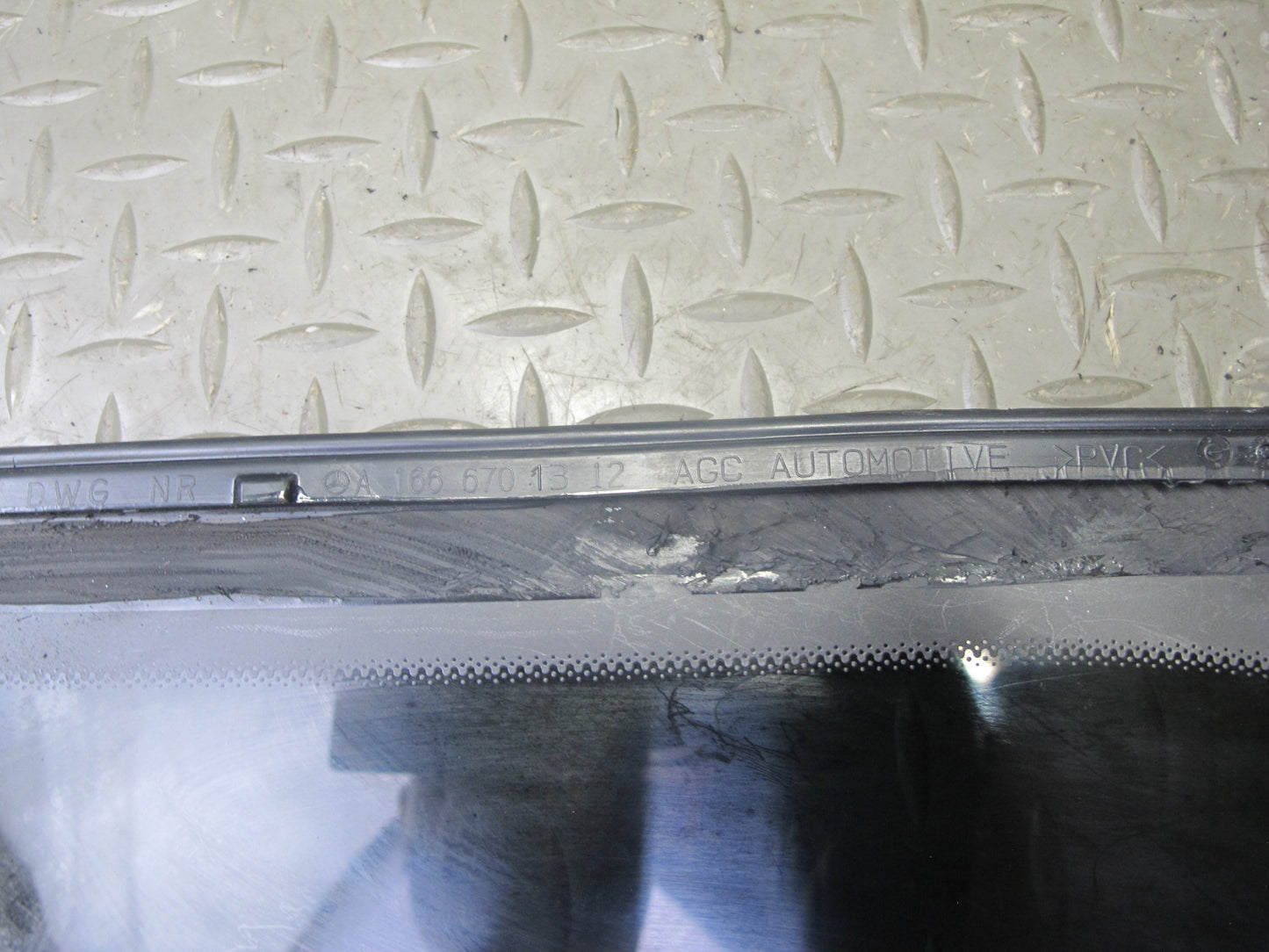 12-18 Mercedes W166 GLE Ml-class Rear Right Quarter Window Glass OEM