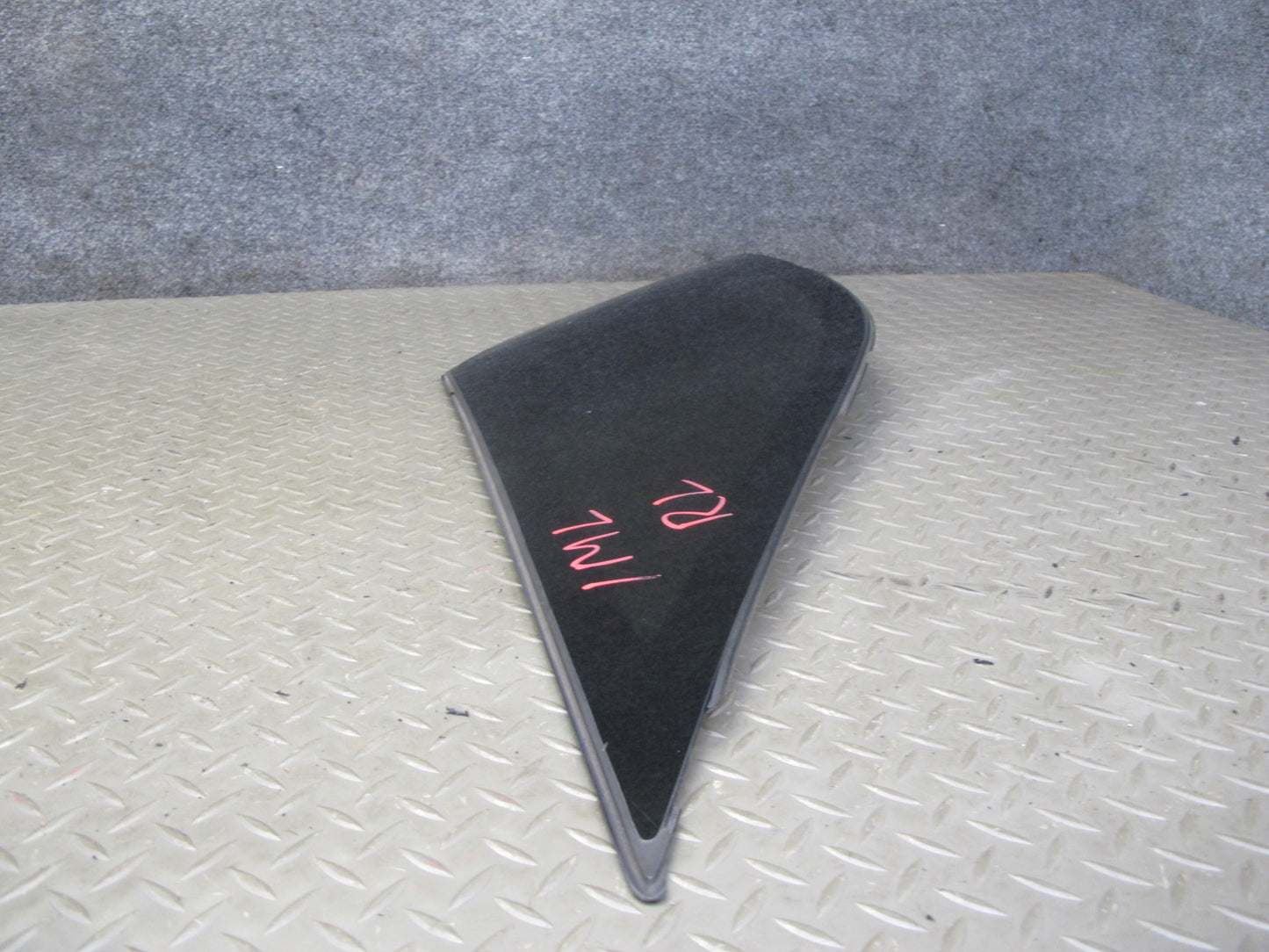 12-18 Mercedes W166 GLE Ml-class Rear Left Quarter Window Glass OEM