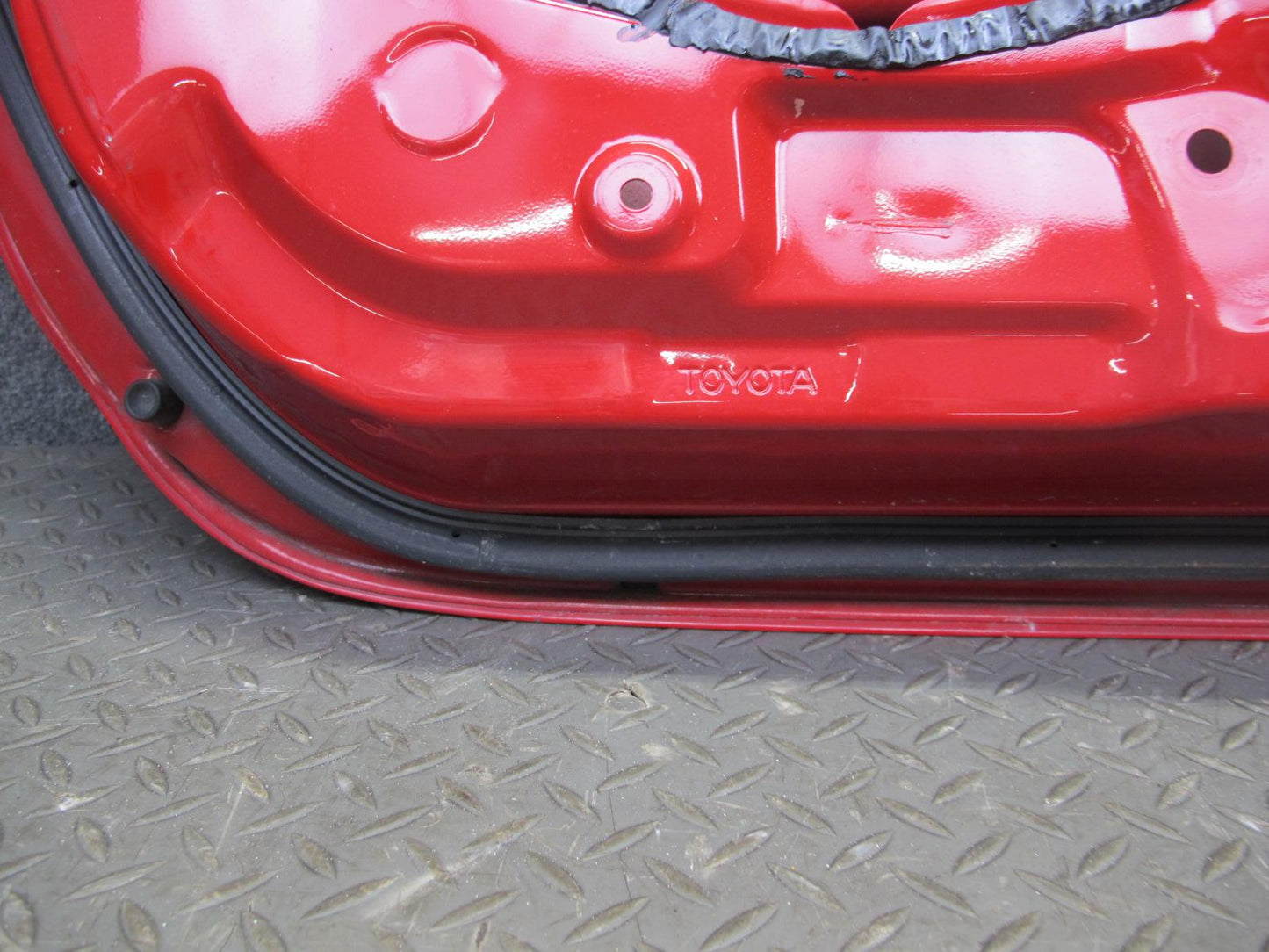 00-05 Toyota MR2 Spyder ZZW30L Left Door Shell Panel OEM
