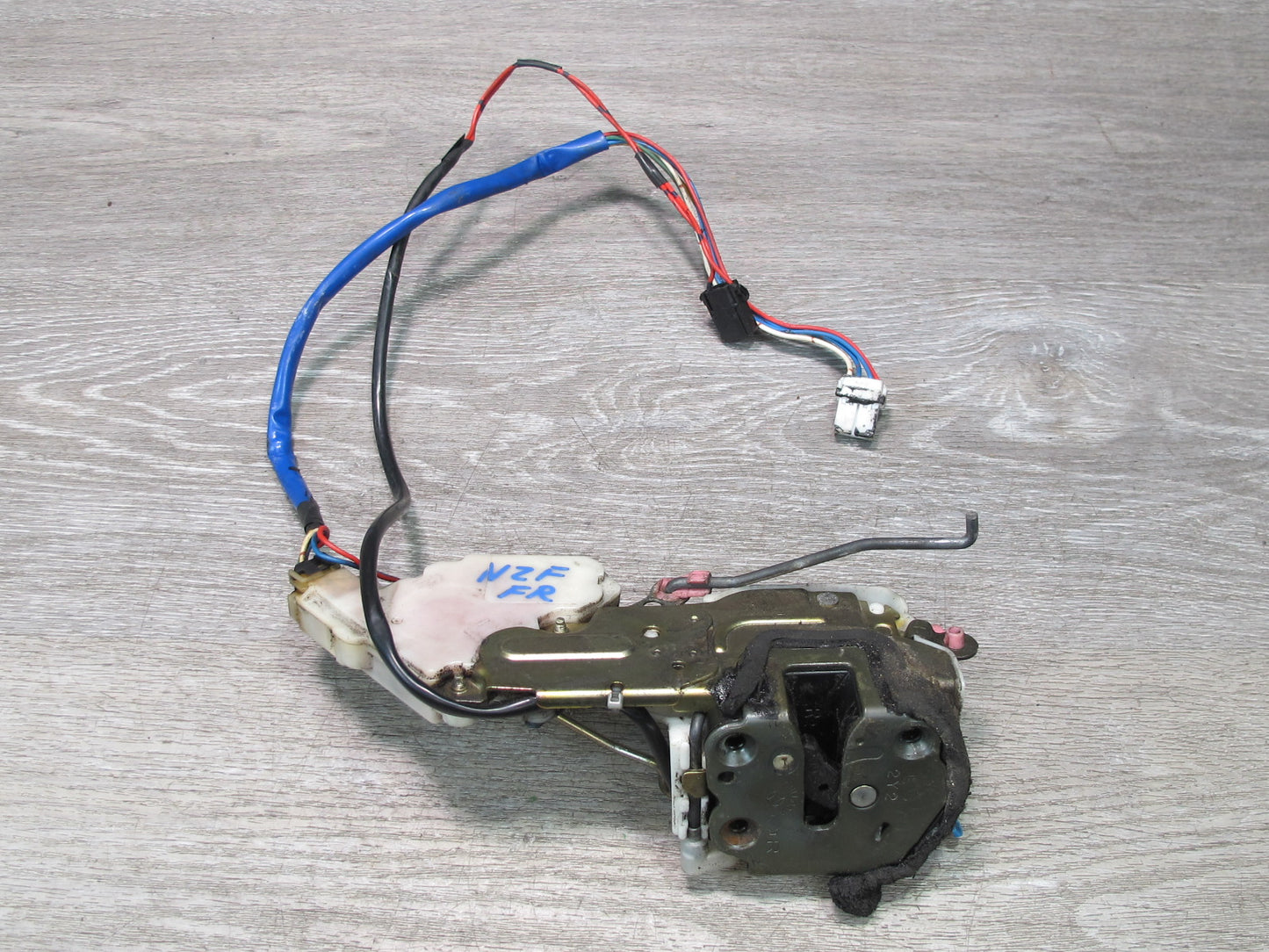 92-96 Nissan Z32 300ZX Right Passenger Door Lock Latch Actuator 80550-45P00 OEM