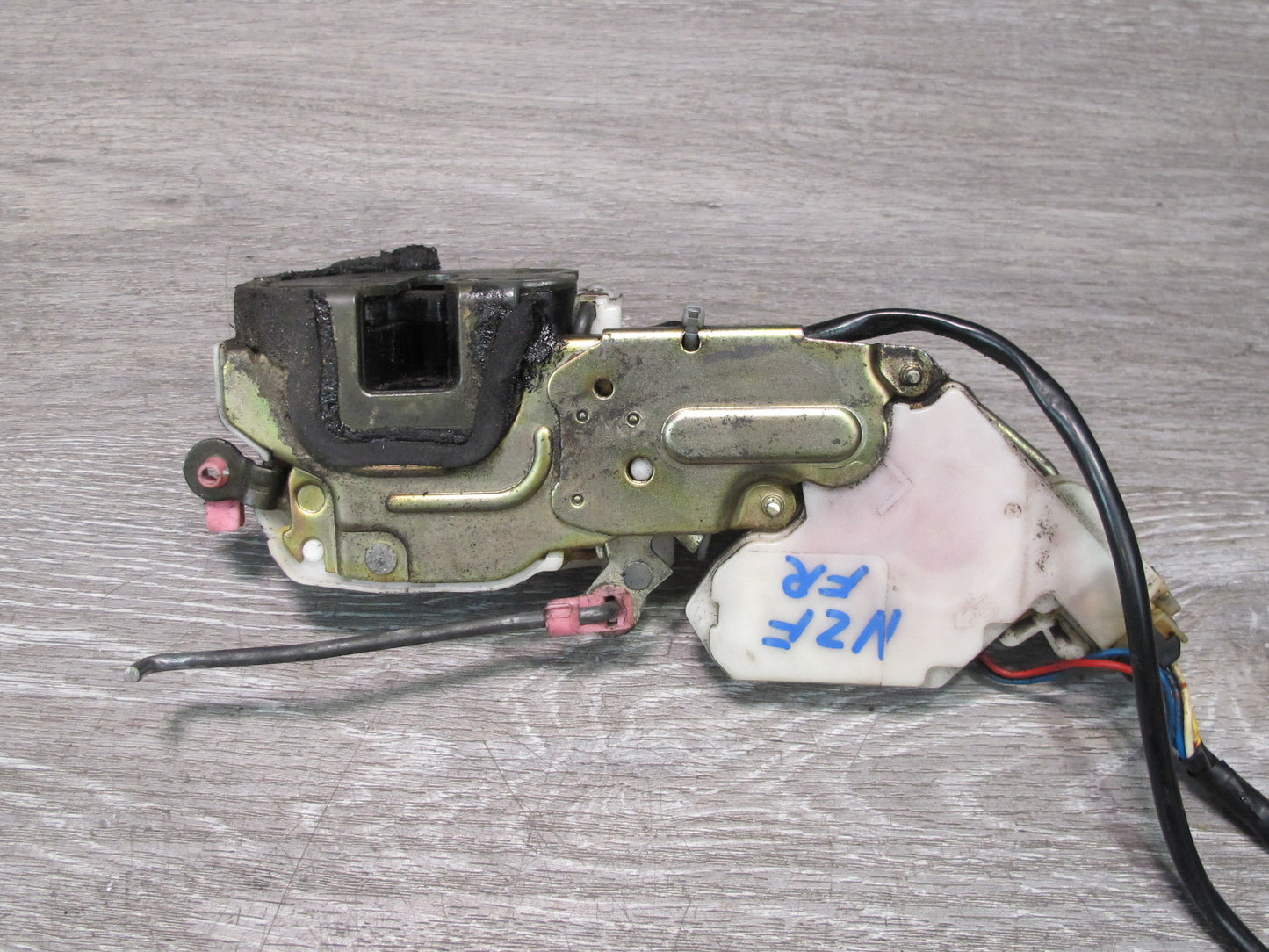 92-96 Nissan Z32 300ZX Right Passenger Door Lock Latch Actuator 80550-45P00 OEM