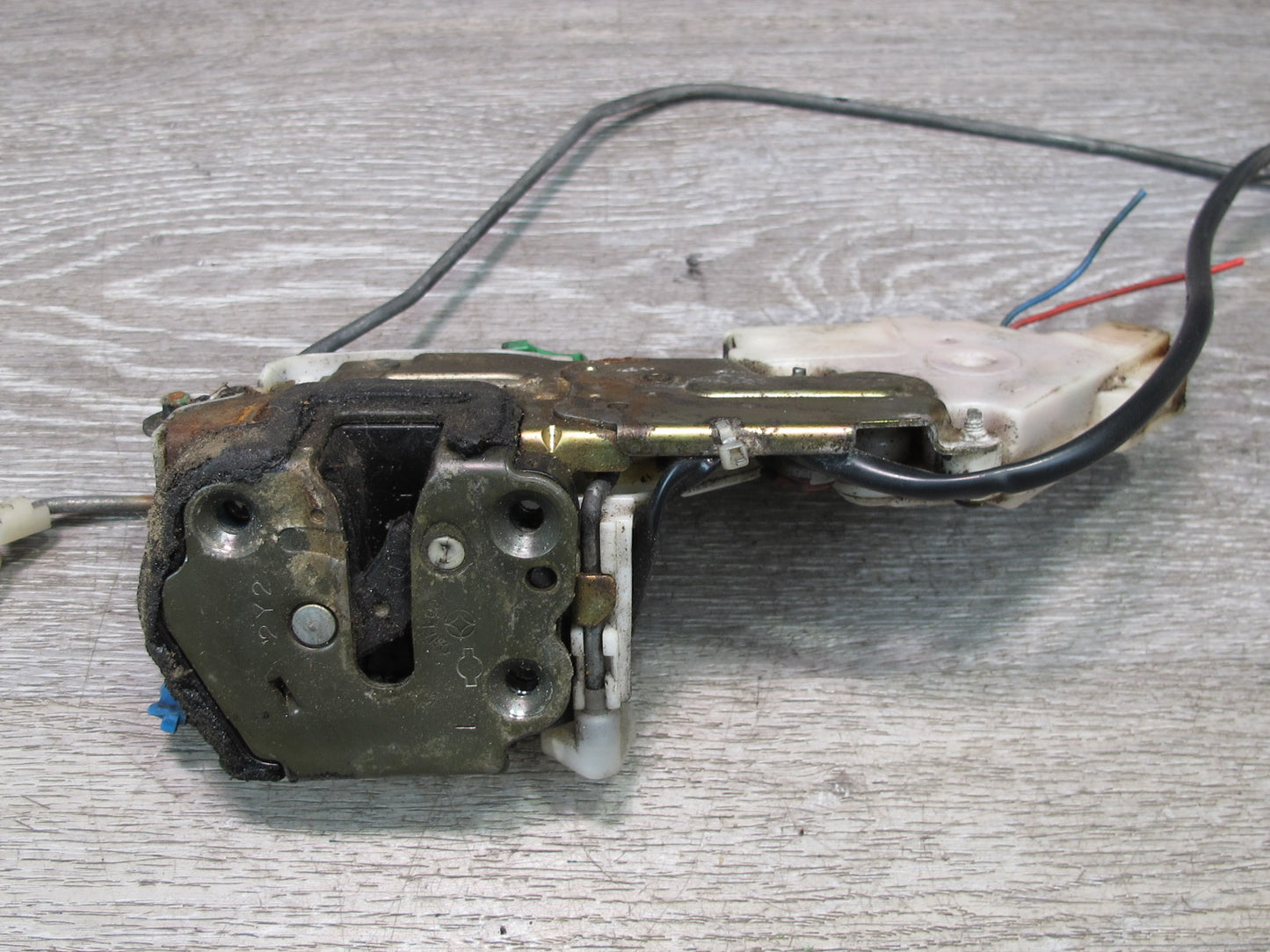 92-96 Nissan Z32 300ZX Left Driver Door Lock Latch Actuator 80551-45P00 OEM