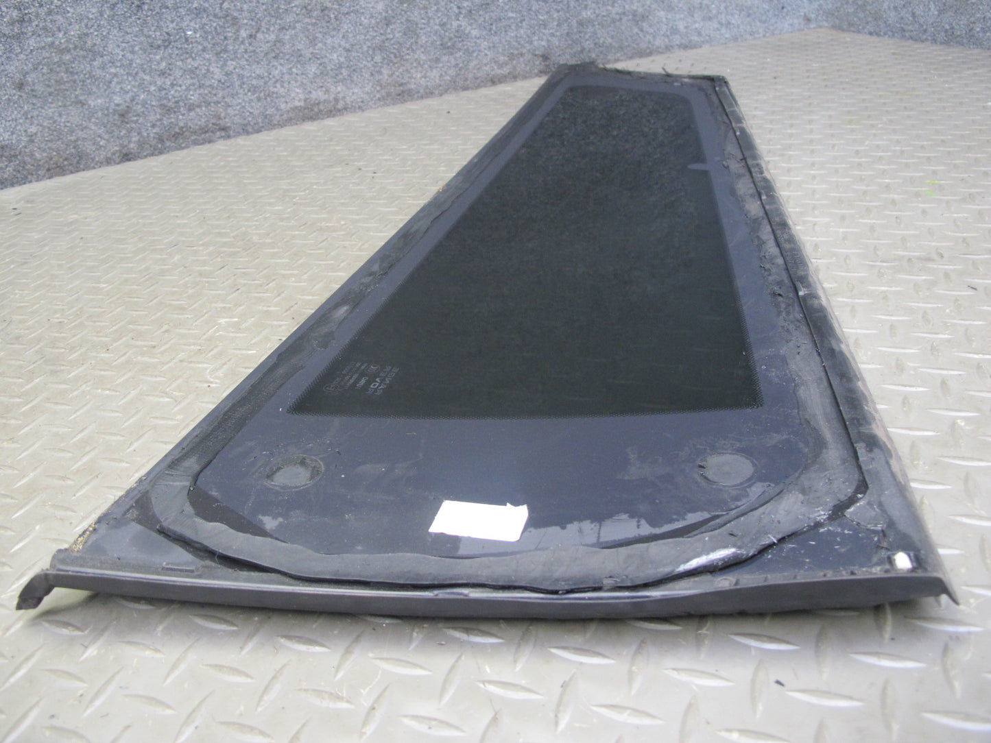2012-2017 Range Rover Evoque L538 2DR Rear Left Quarter Glass Window