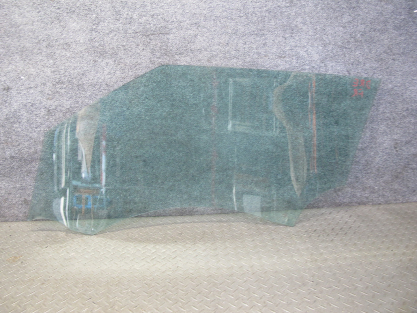 2012-2017 Range Rover Evoque L538 2DR Right Door Glass Window
