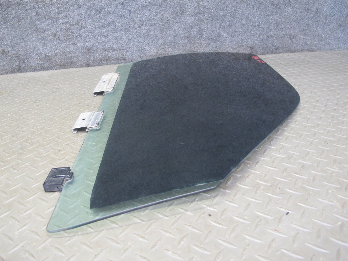 89-95 BMW E34 5-SERIES Front Right Passenger Door Glass Window OEM