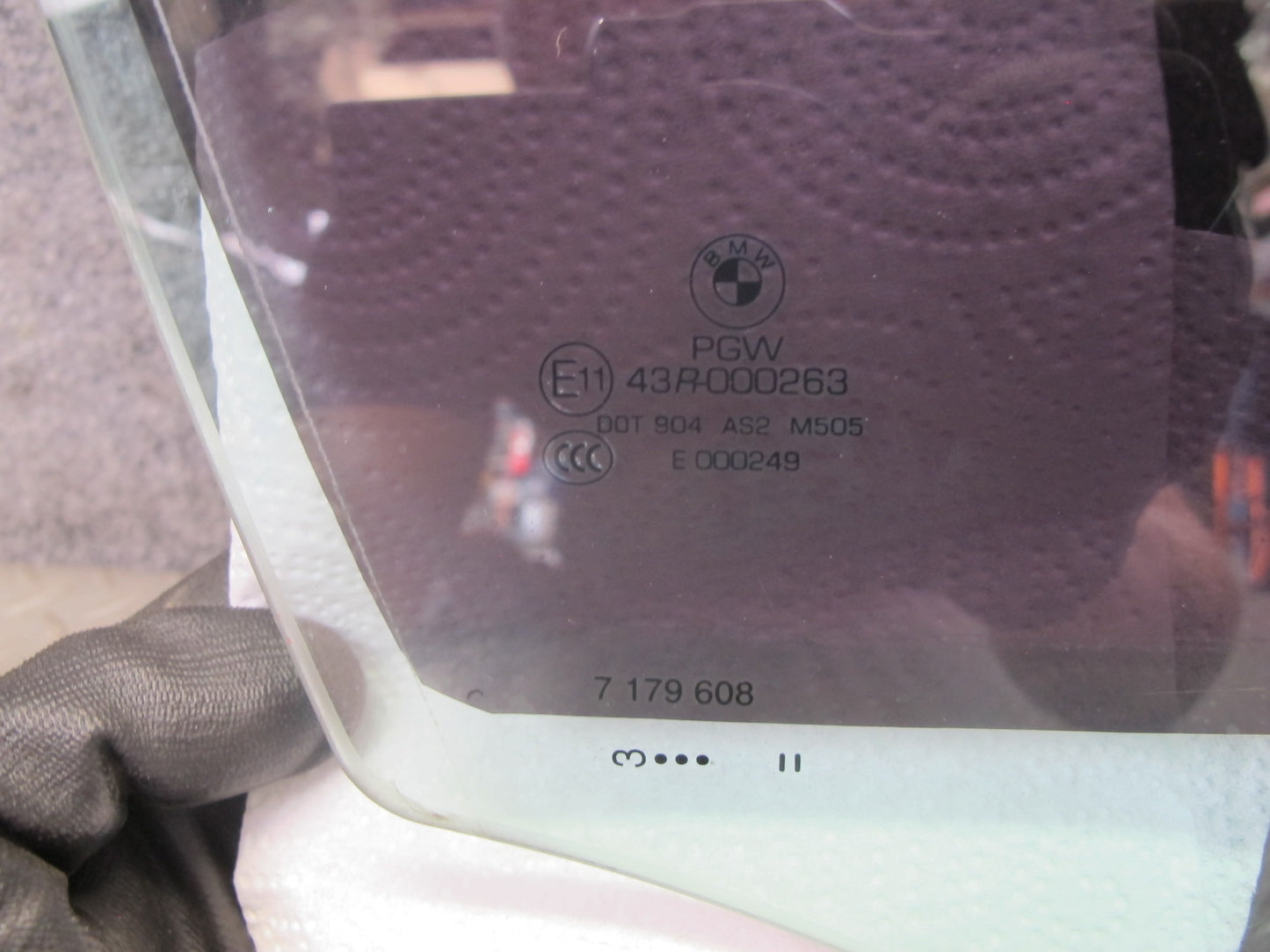 2008-2014 BMW E71 E72 X6 Front Right Passenger Door Glass Window