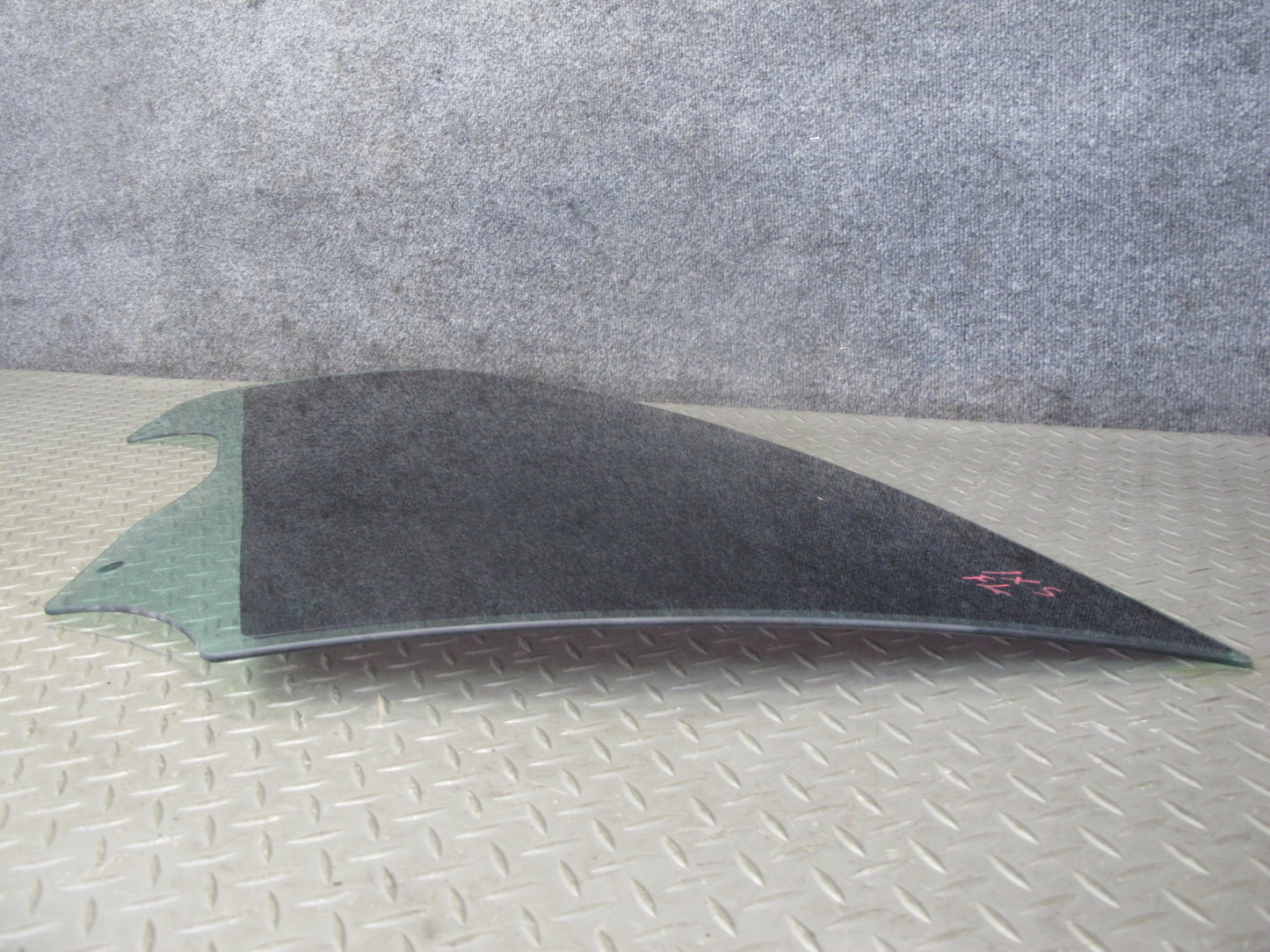 2008-2014 BMW E71 E72 X6 Front Left Driver Door Glass Window