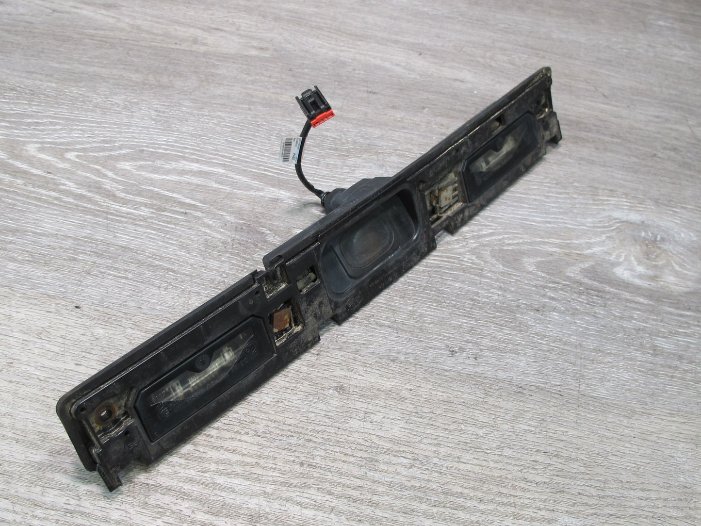 2013-2017 Land Range Rover L405 Rear Trunk Liftgate Latch Handle License Lights