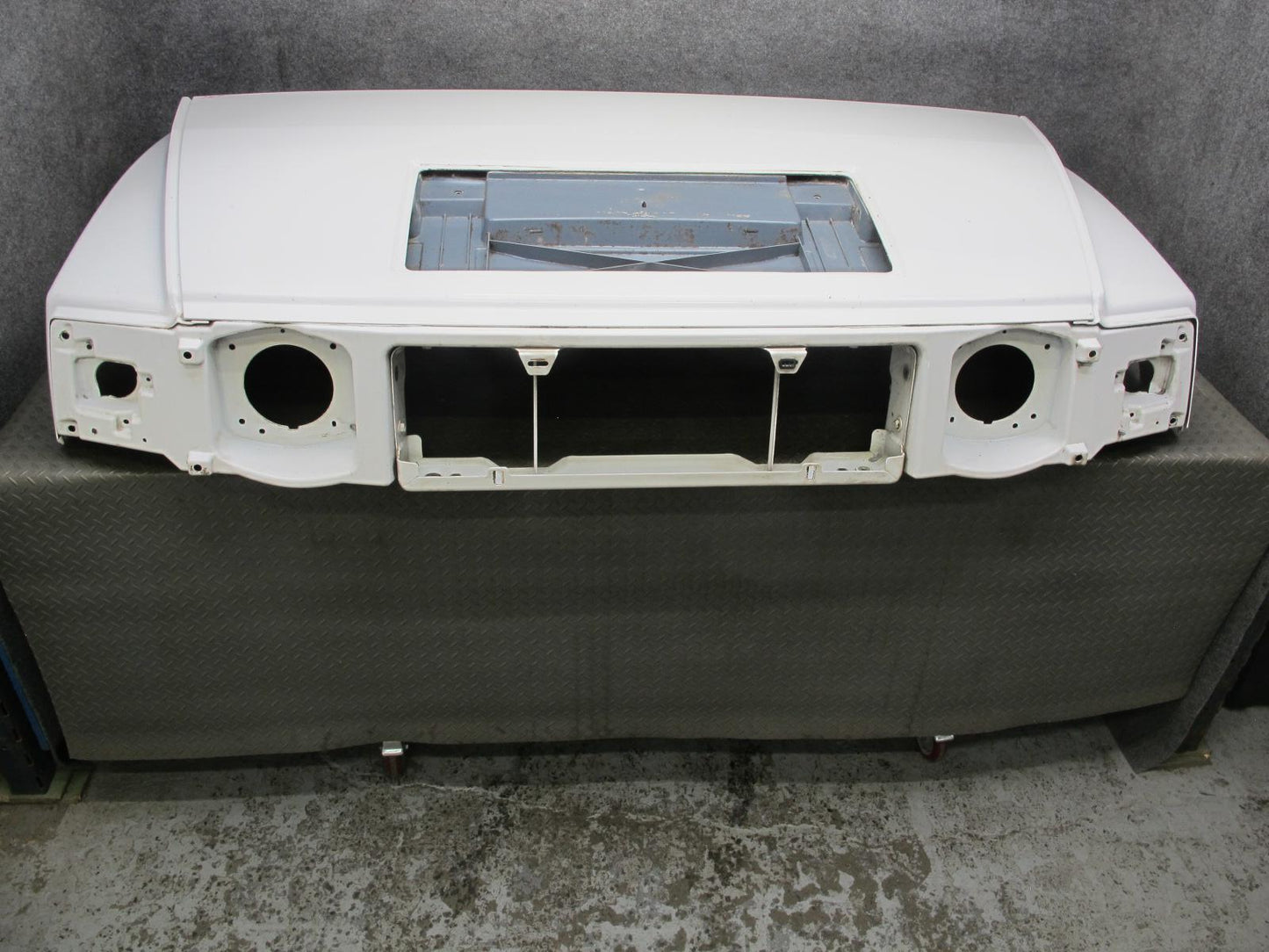 2003-2007 Hummer H2 Front Hood Bonnet Shell Cover Panel White