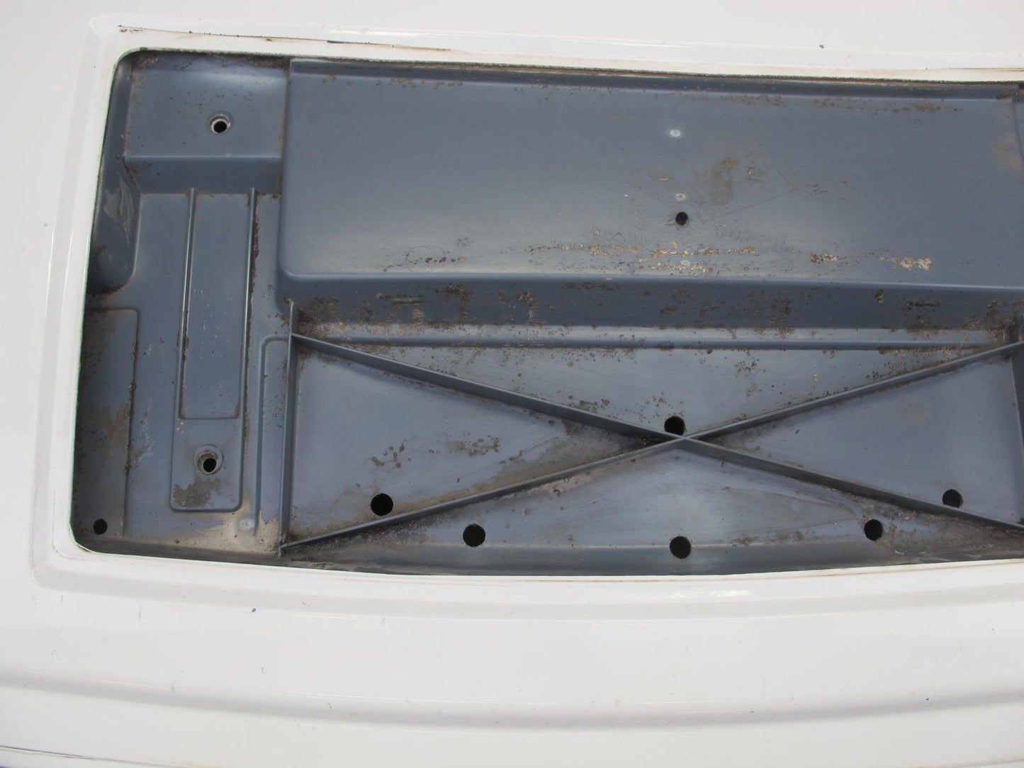 2003-2007 Hummer H2 Front Hood Bonnet Shell Cover Panel White