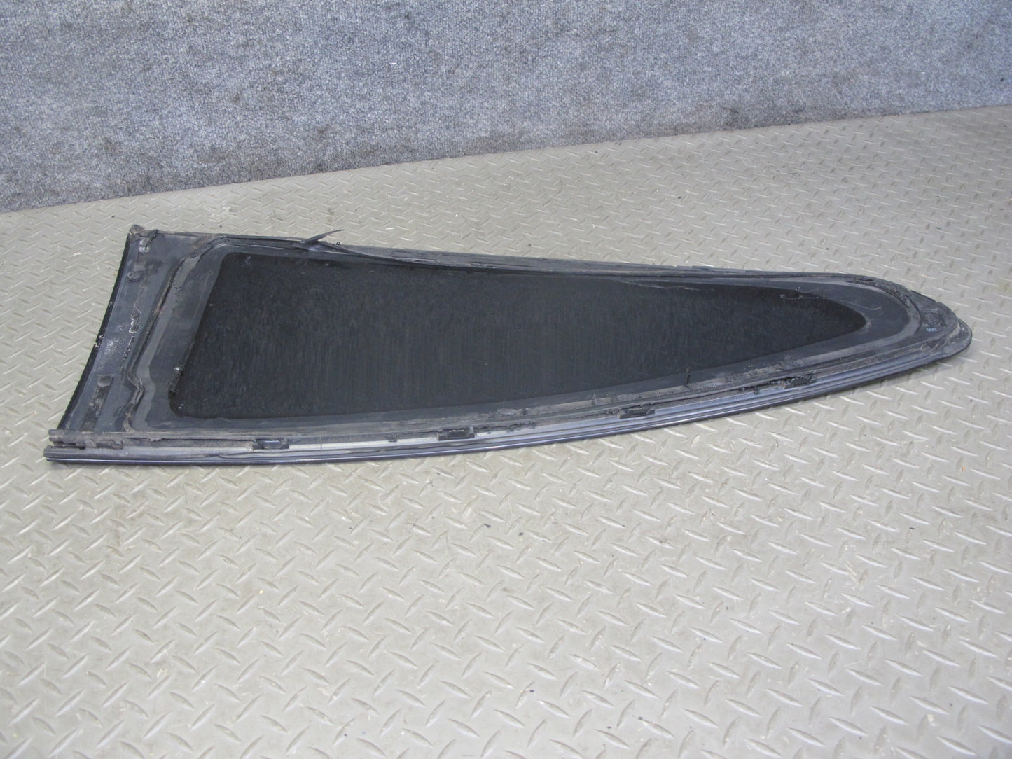 2015-2020 BMW F82 M4 Coupe Rear Left Quarter Glass Window