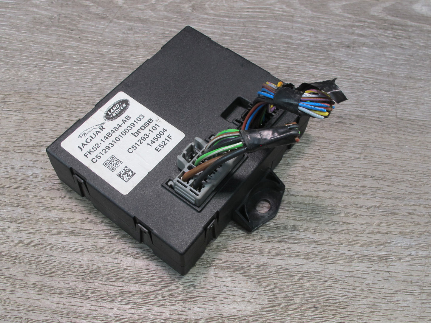 2013-2022 Land Range Rover L405 Tailgate Liftgate Control Module FK52-14B484-AB