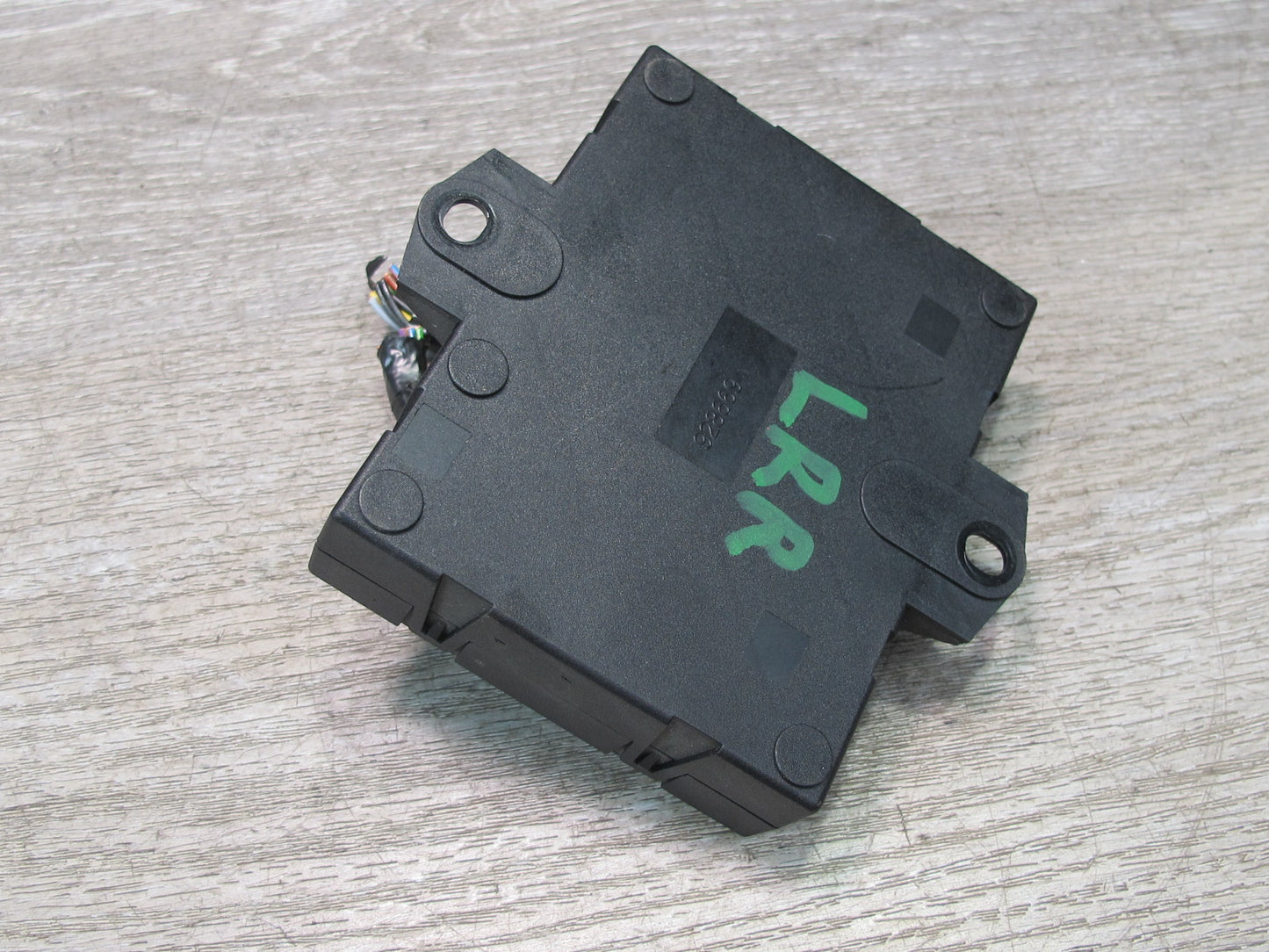 2013-2022 Land Range Rover L405 Tailgate Liftgate Control Module FK52-14B484-AB