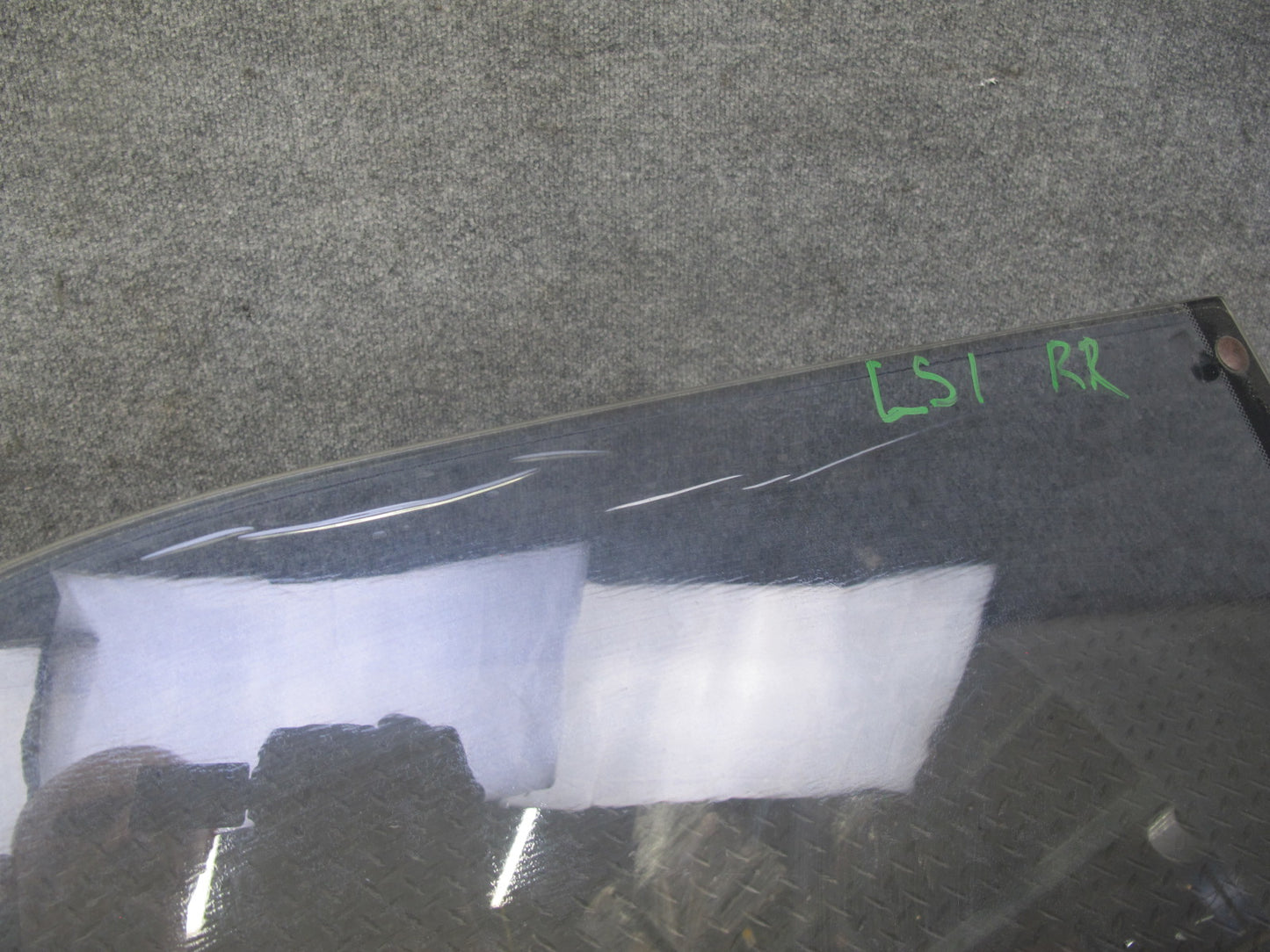95-97 Lexus LS400 UCF20L Rear Right Door Glass Window OEM